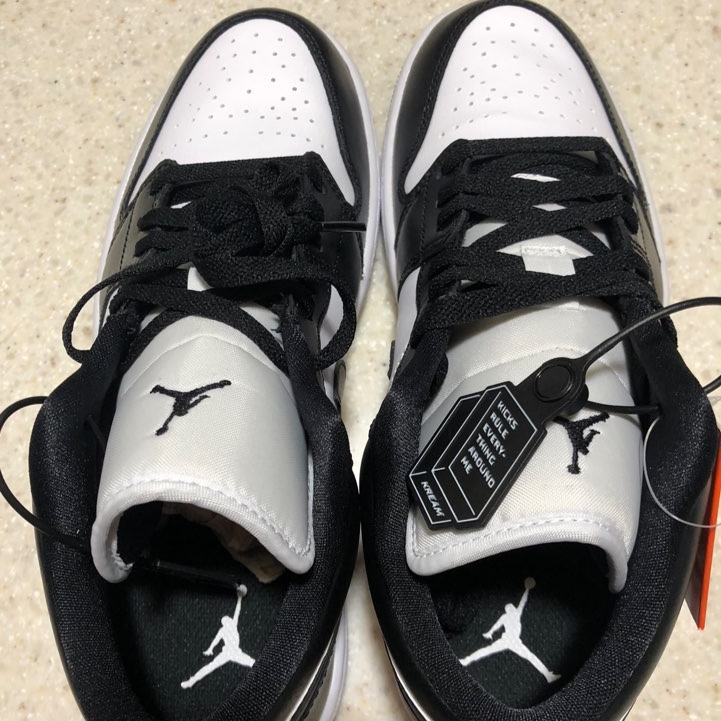 (W) Jordan 1 Low Black and White 착용 스타일