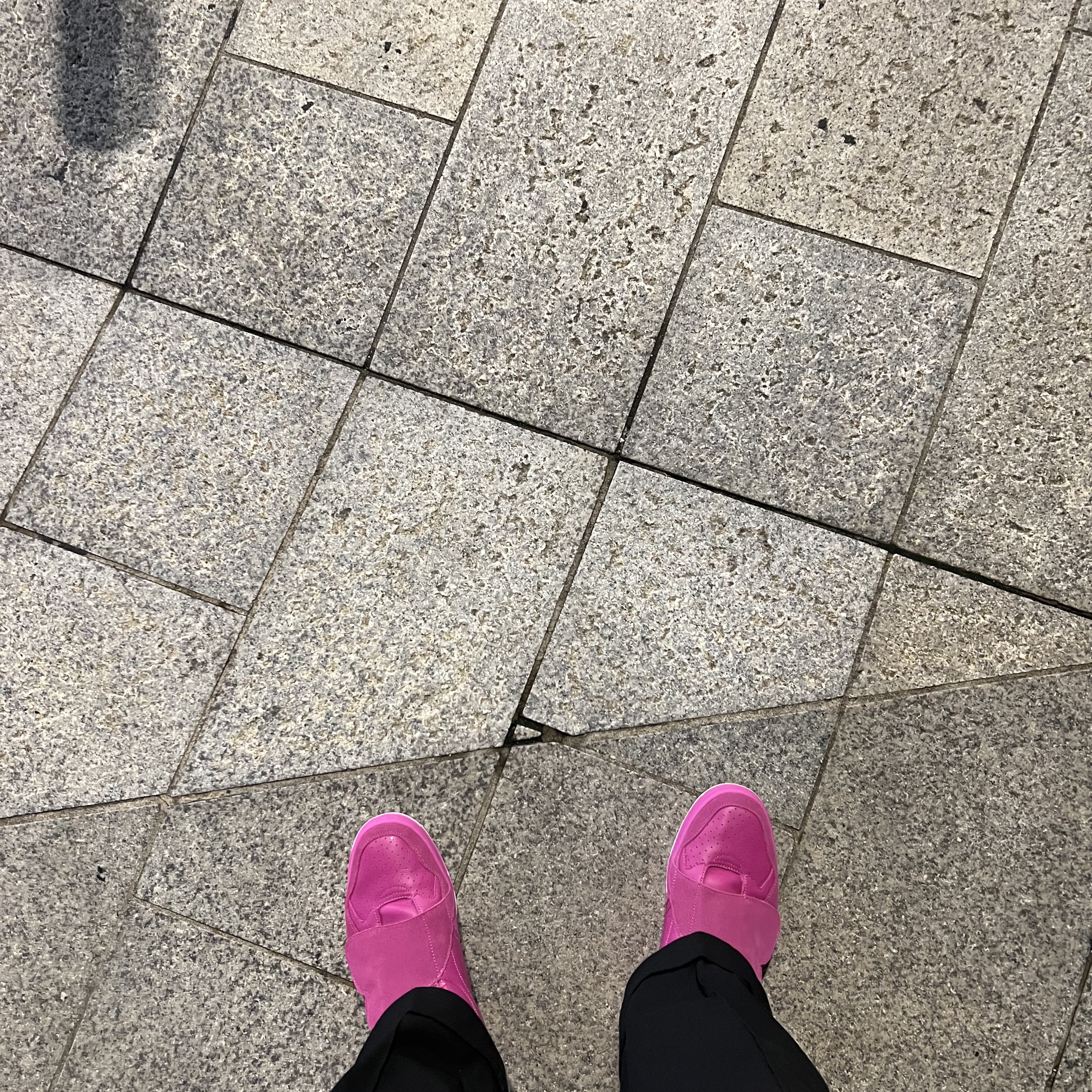 Fila x The Museum Visitor Match OG 1992 Pink 착용 스타일