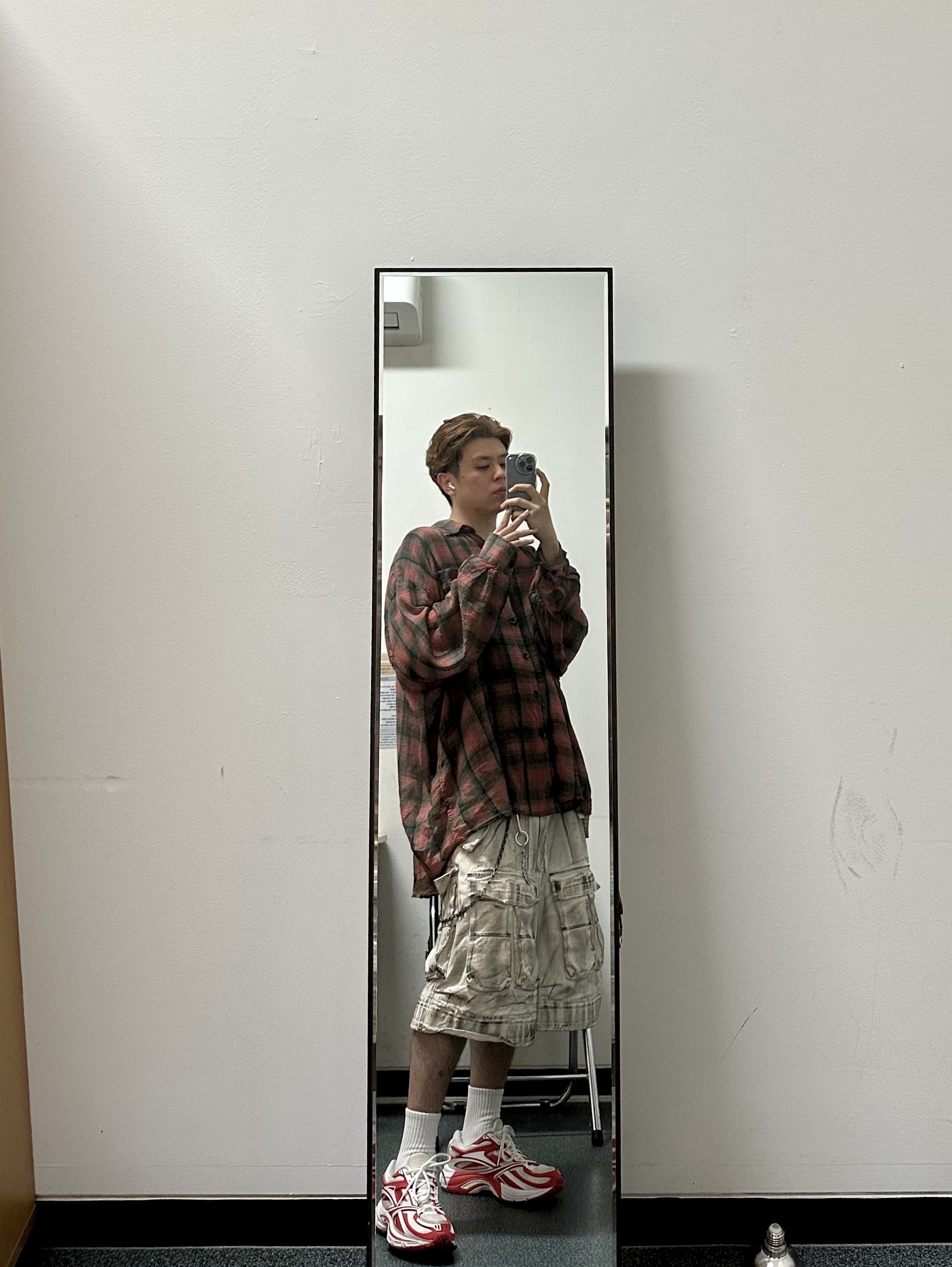 Our Legacy Borrowed Shirt Big Lumbercheck Print, Reebok x Kanghyuk Premier Road Modern White Red  착용 스타일