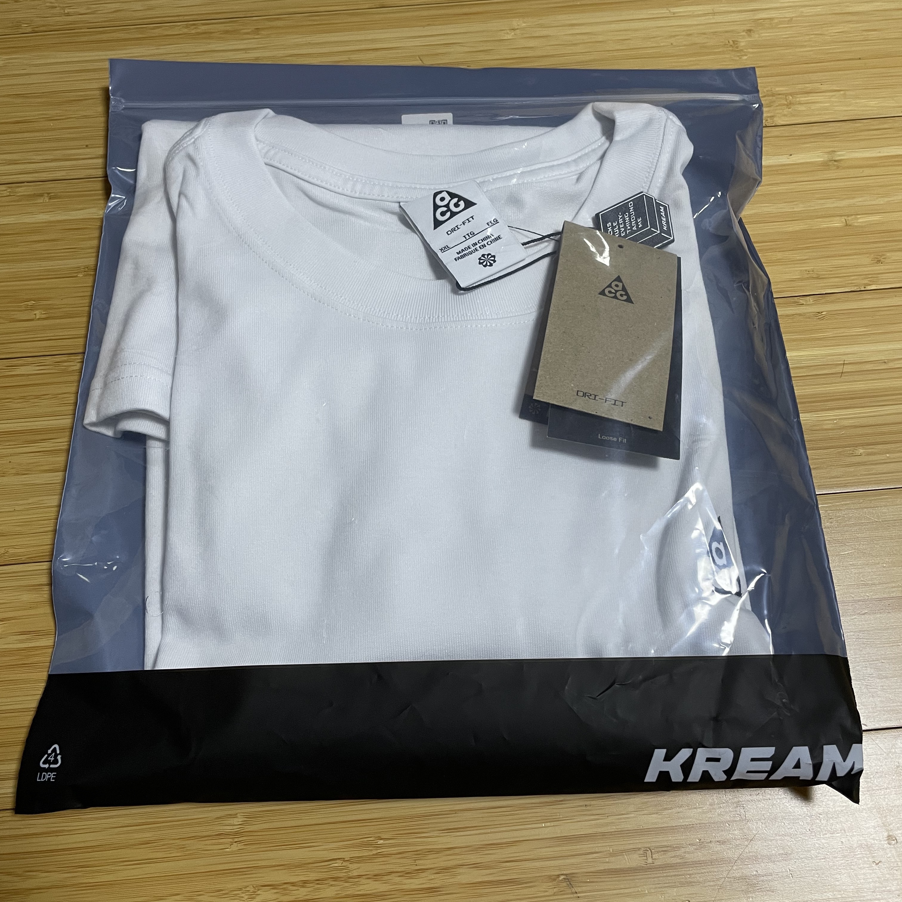 Nike ACG LBR T-Shirt Summit White - Asia 착용 스타일