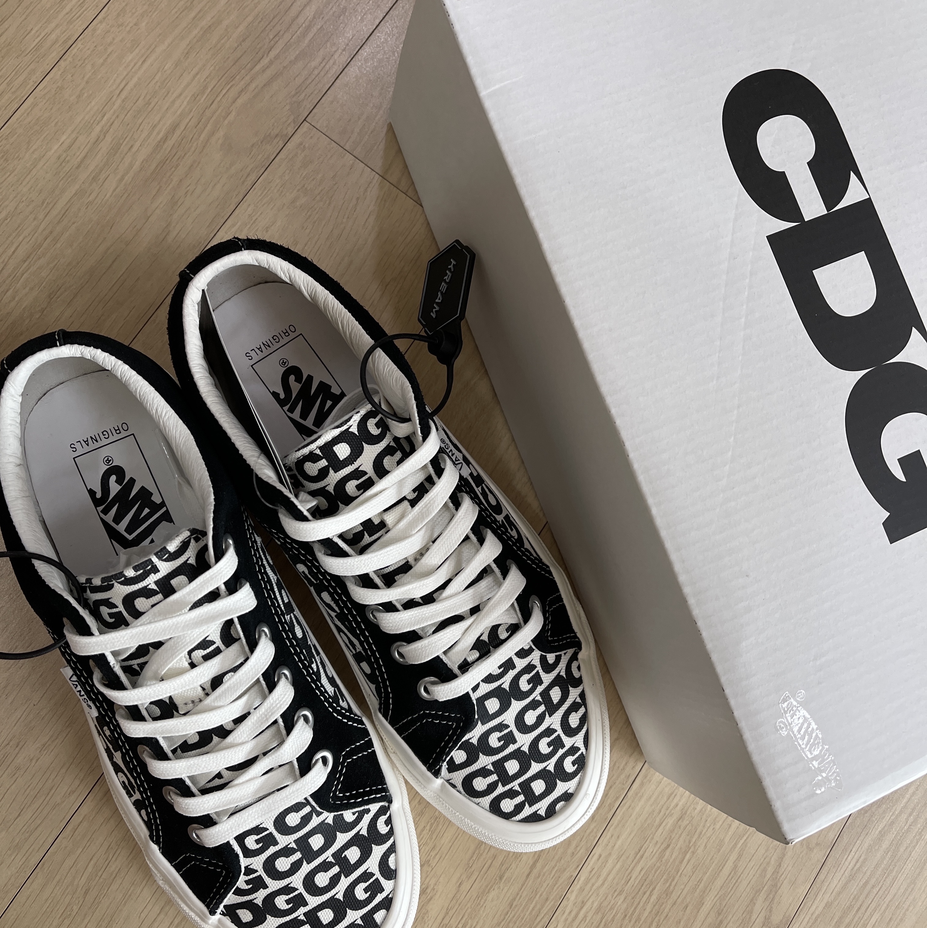 Vans Vault x CDG Lampin LX 2021 착용 스타일
