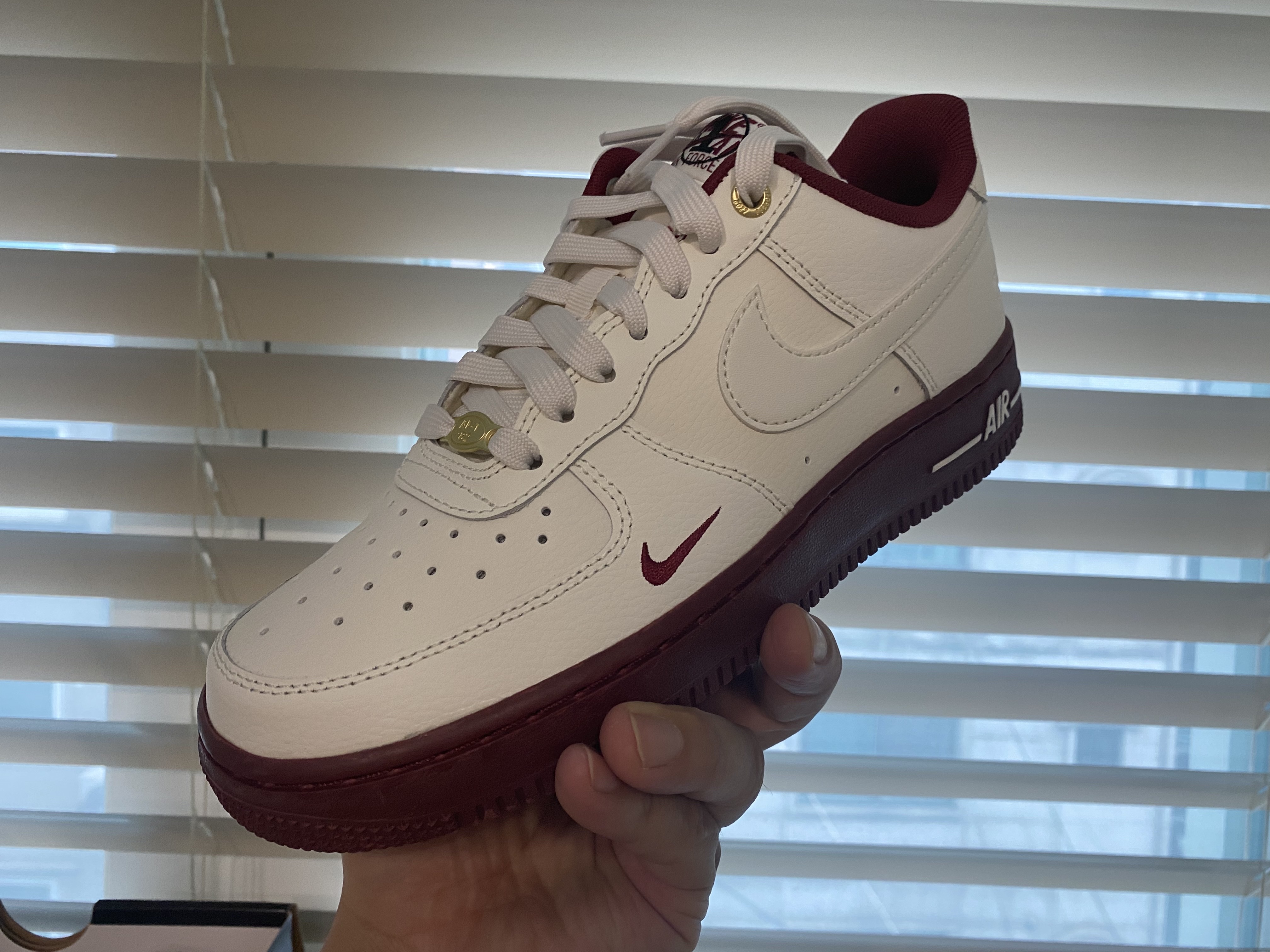 (W) Nike Air Force 1 '07 SE 40th Anniversary Join Forces Sail Team Red 착용 스타일