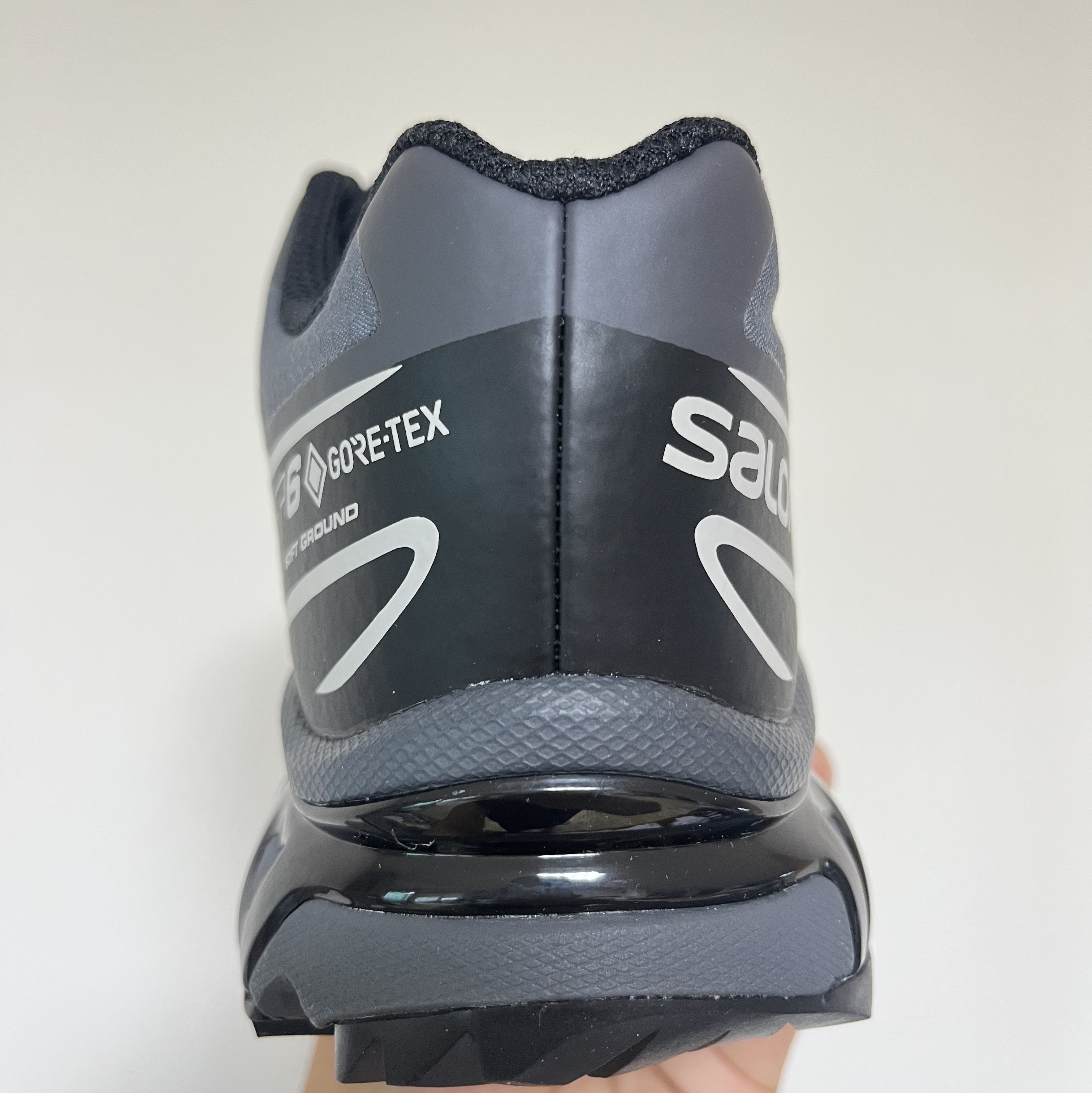 Salomon XT-6 Gore-Tex Black Ebony 착용 스타일 - 3