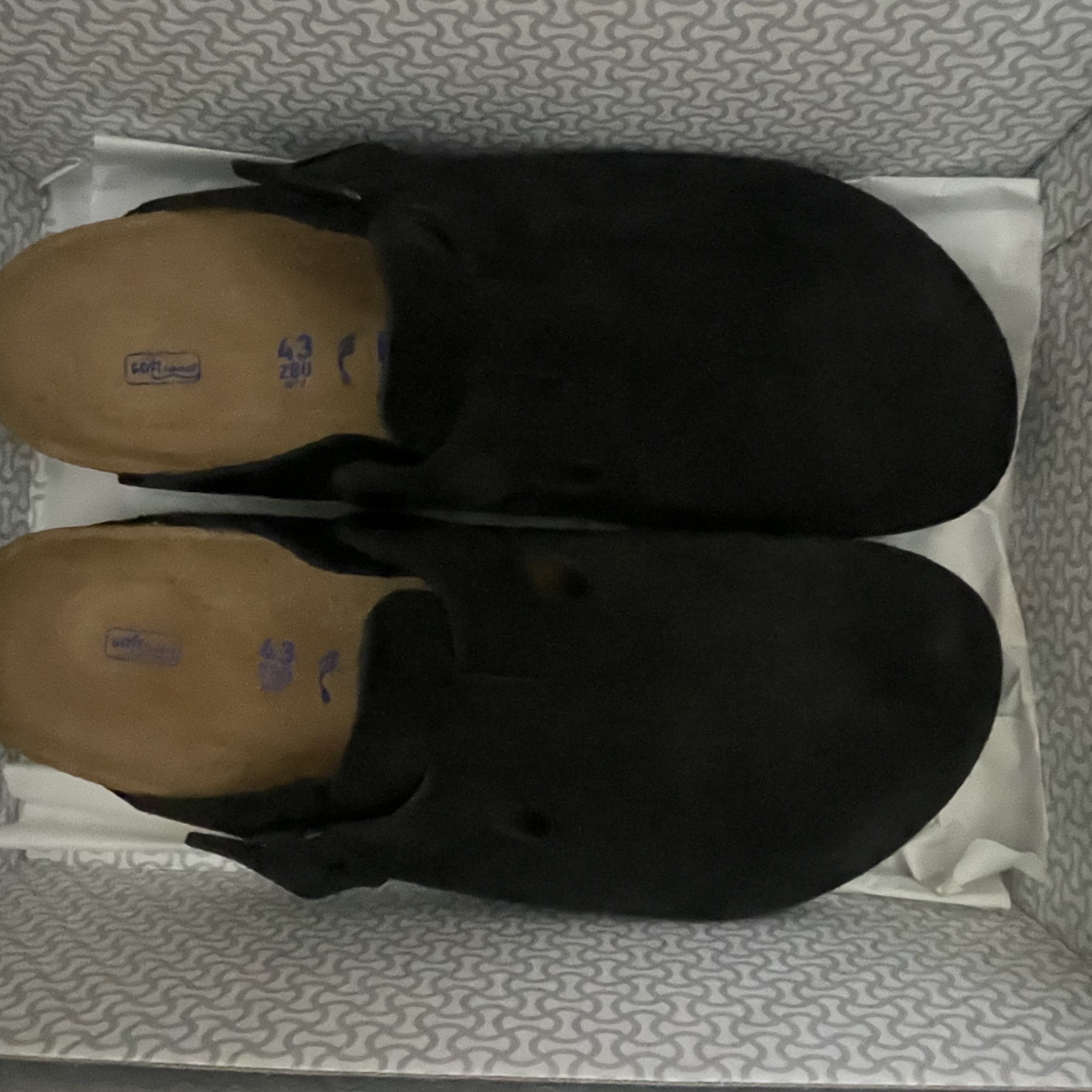 Birkenstock Boston Soft Footbed Suede Leather Black - Narrow 착용 스타일 - 1