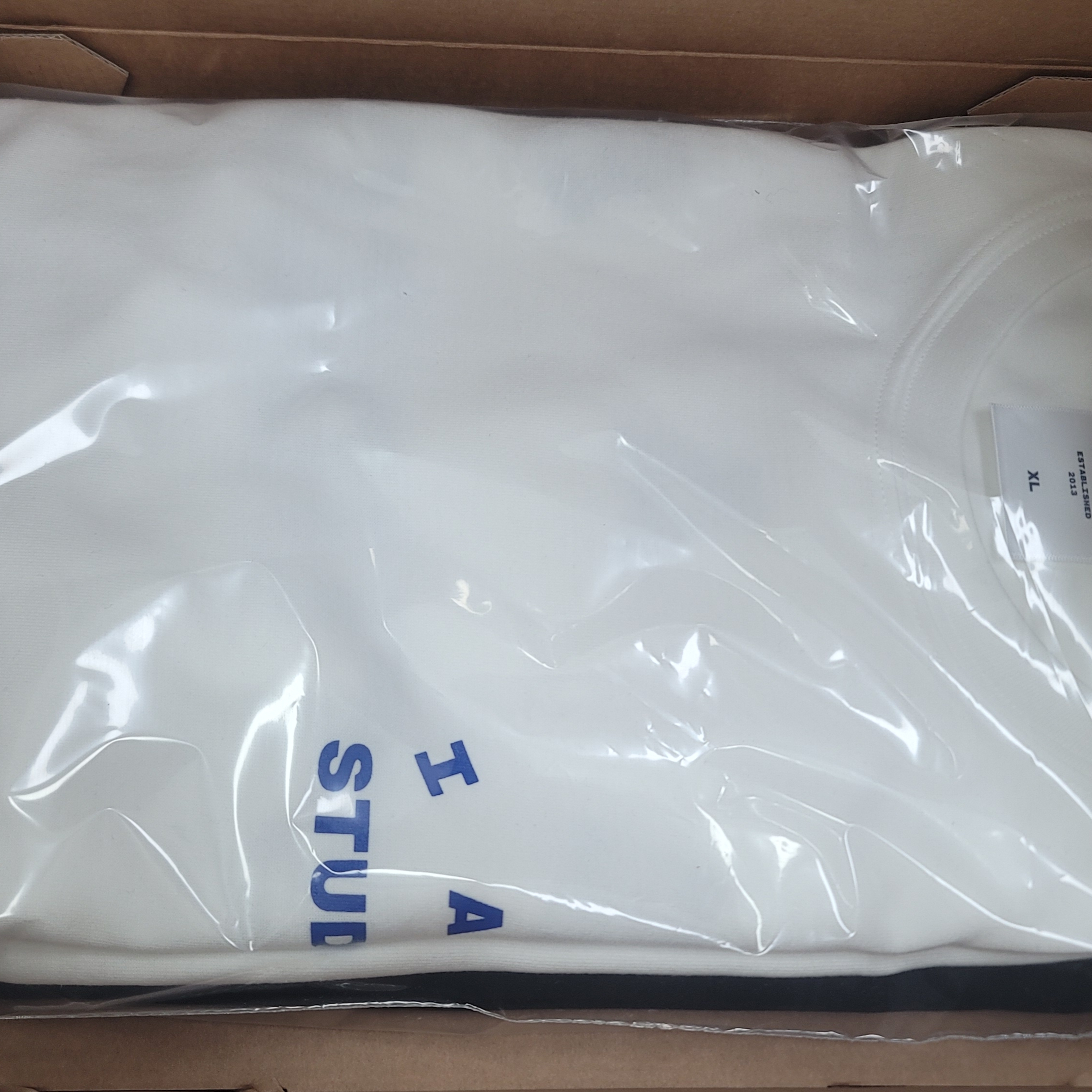 IAB Studio 10th Anniversary T-Shirts Pack White & Black (2 Pack) 착용 스타일 - 2