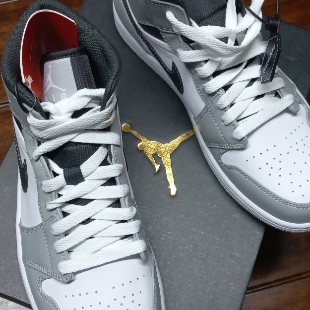 Jordan 1 Mid Light Smoke Grey Anthracite 착용 스타일