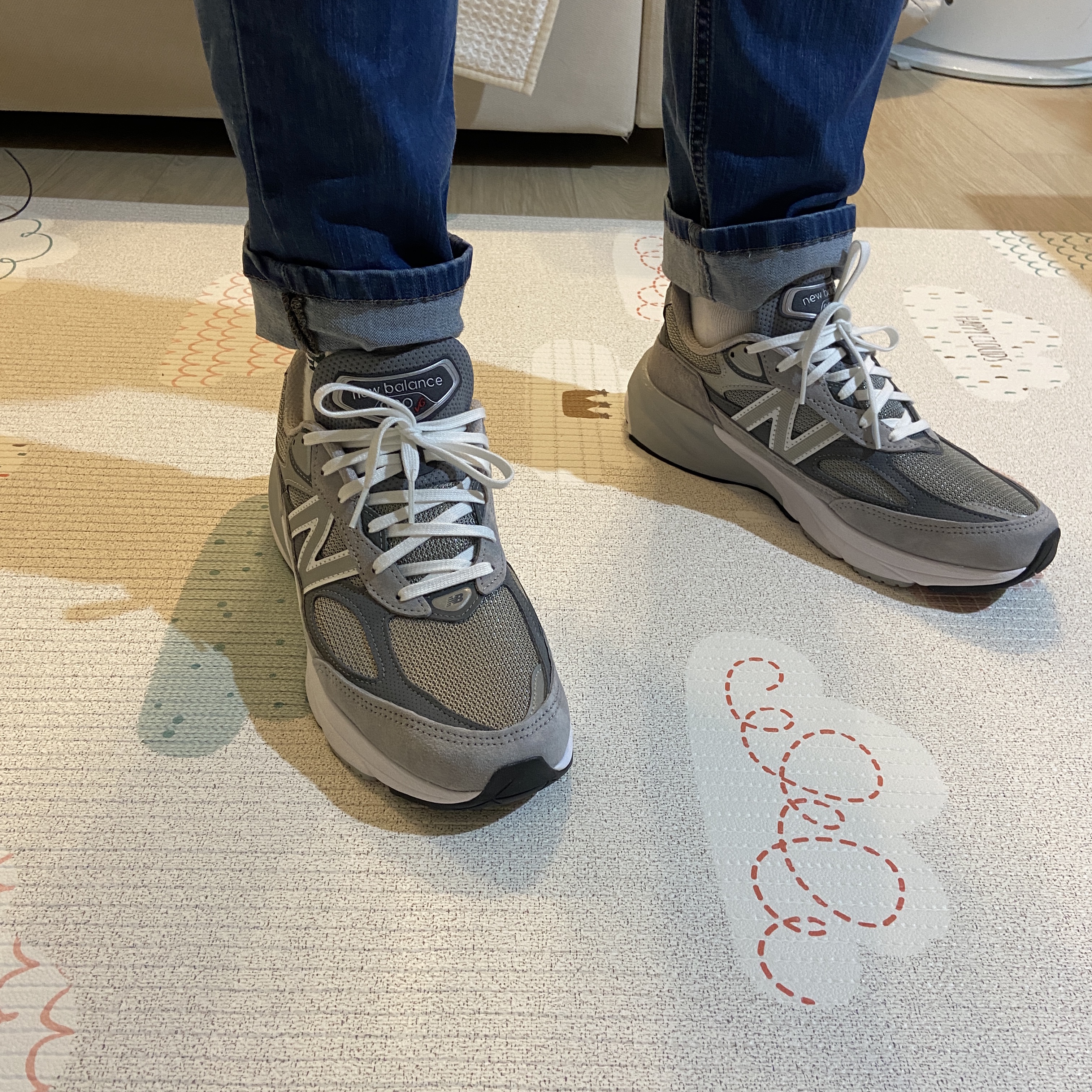 New Balance 990v6 Made in USA Grey - D Standard 착용 스타일 - 2