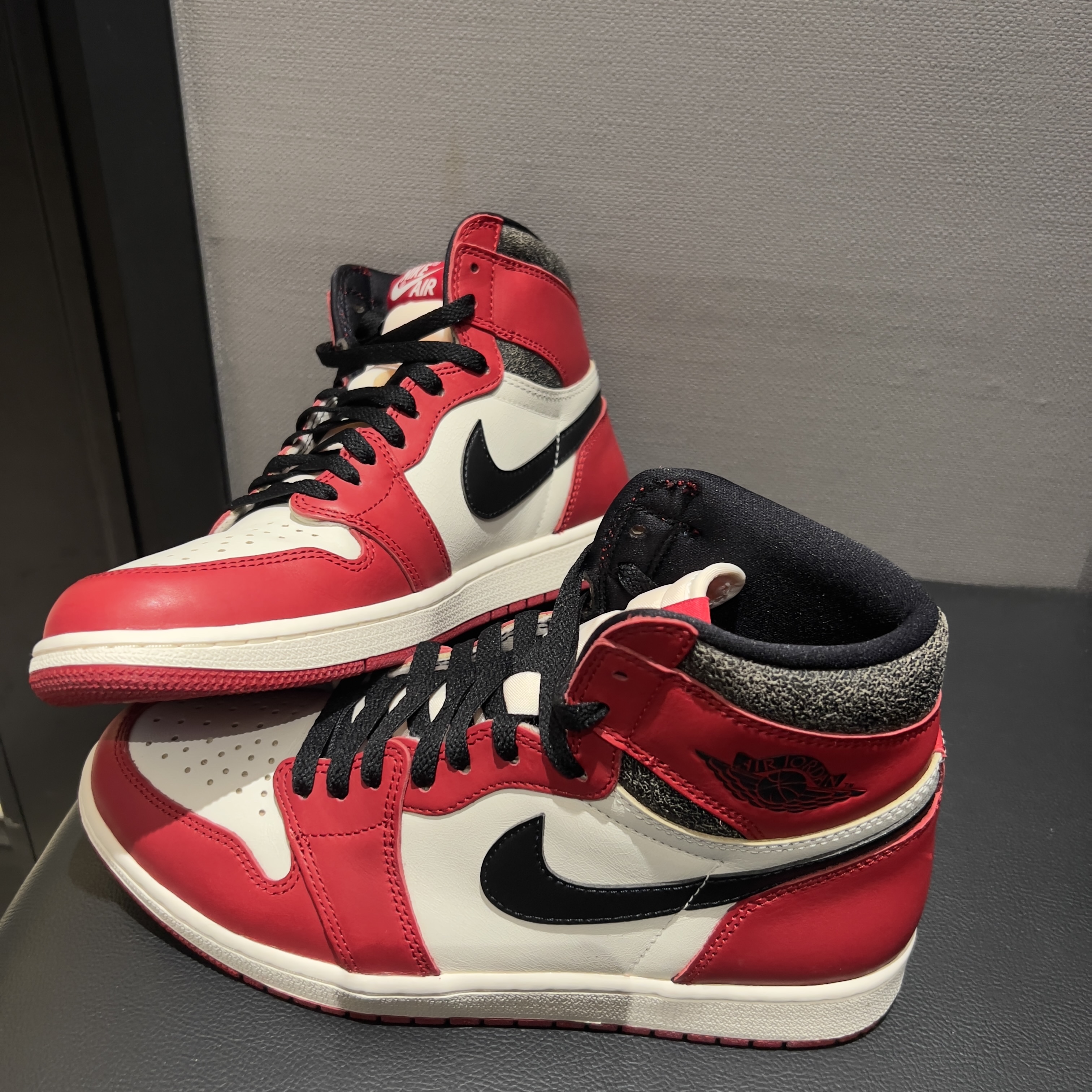 Jordan 1 Retro High OG Chicago 2022 착용 스타일 - 2