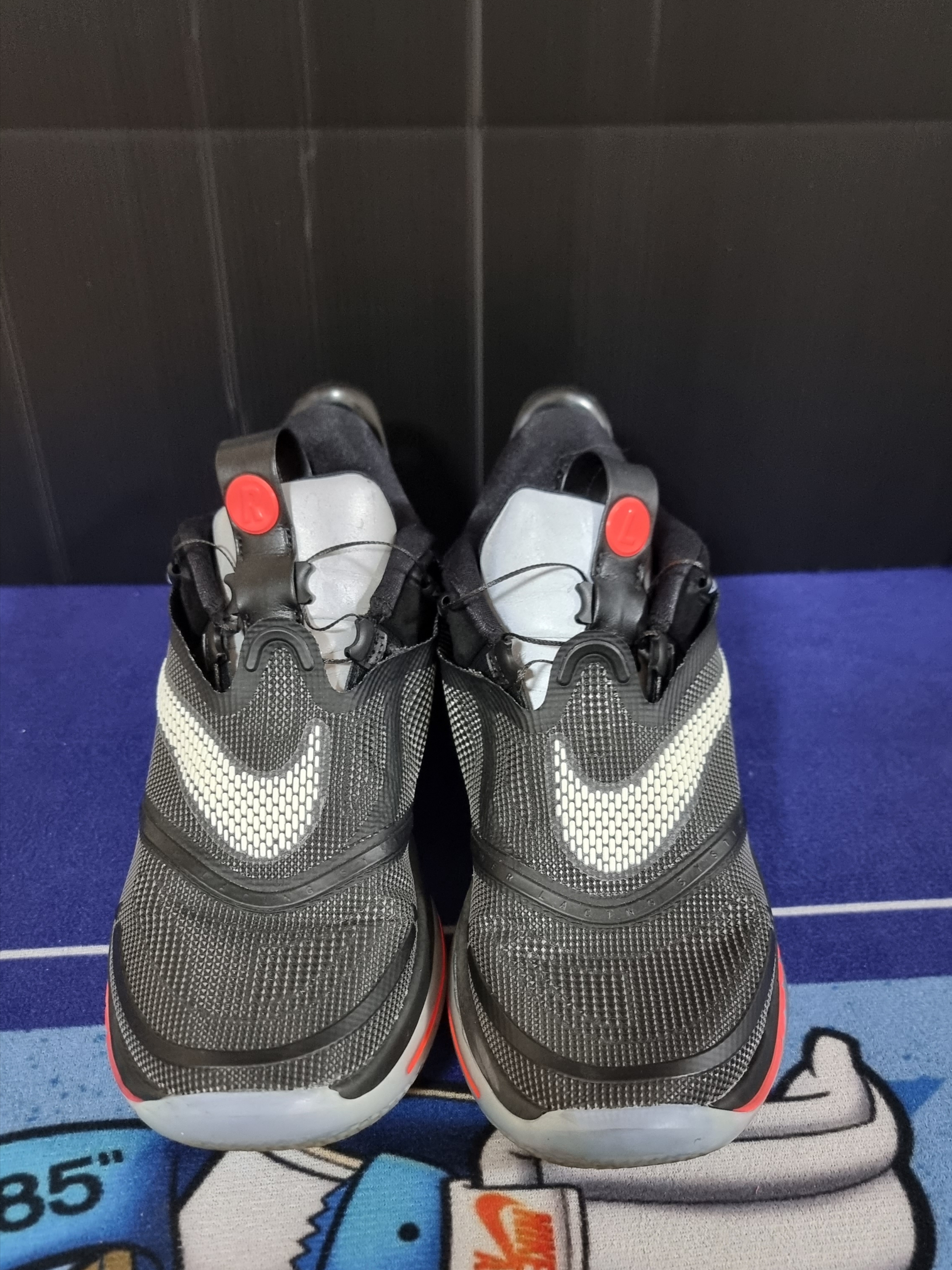 Nike Adapt BB 2.0 Black (KR Charger) 착용 스타일 - 1