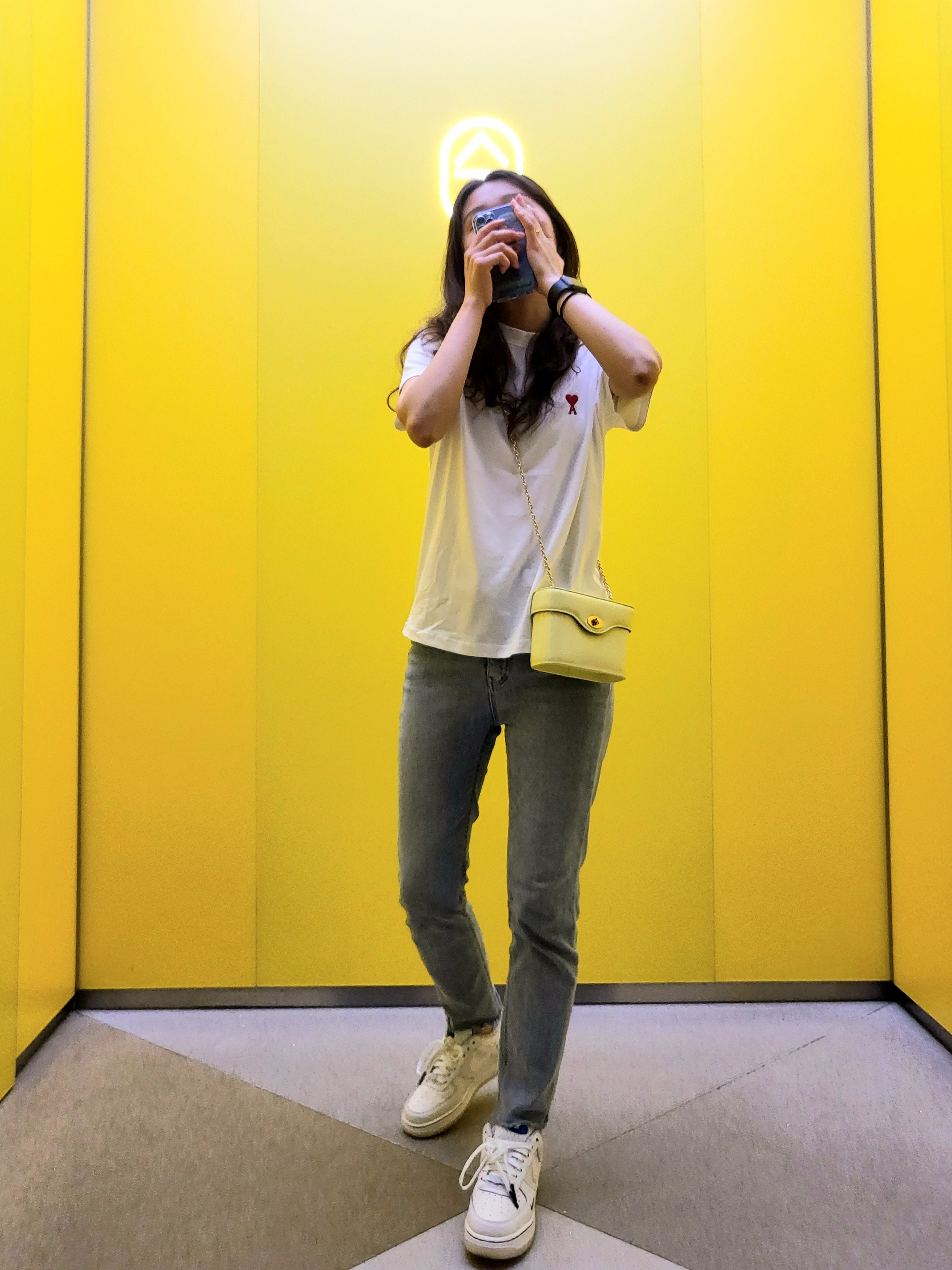 AMI de Coeur T-Shirt White, (W) Nike Air Force 1 '07 LX Game Royal Sail 착용 스타일