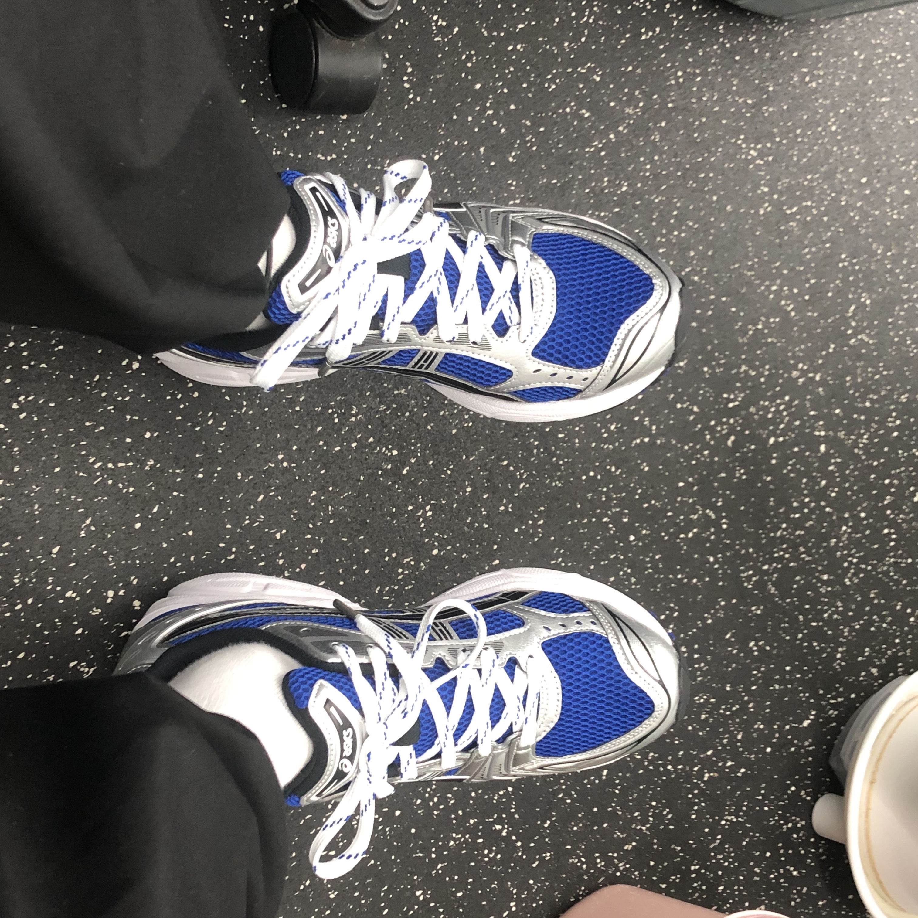 Asics Gel-Kayano 14 Monaco Blue Black 착용 스타일