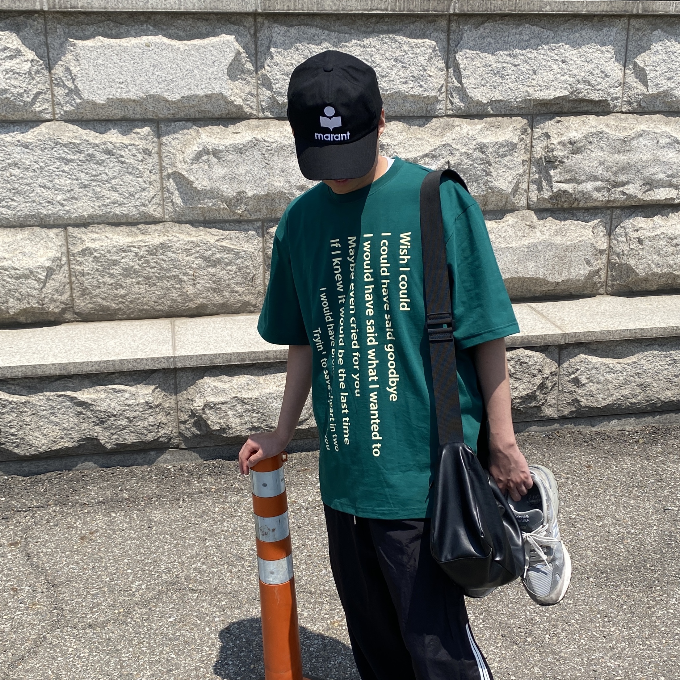 Isabel Marant Tyronyh Cap Black Ecru, Isabel Marant Tyron Logo Cap Black Ecru - 23SS 착용 스타일 - 2