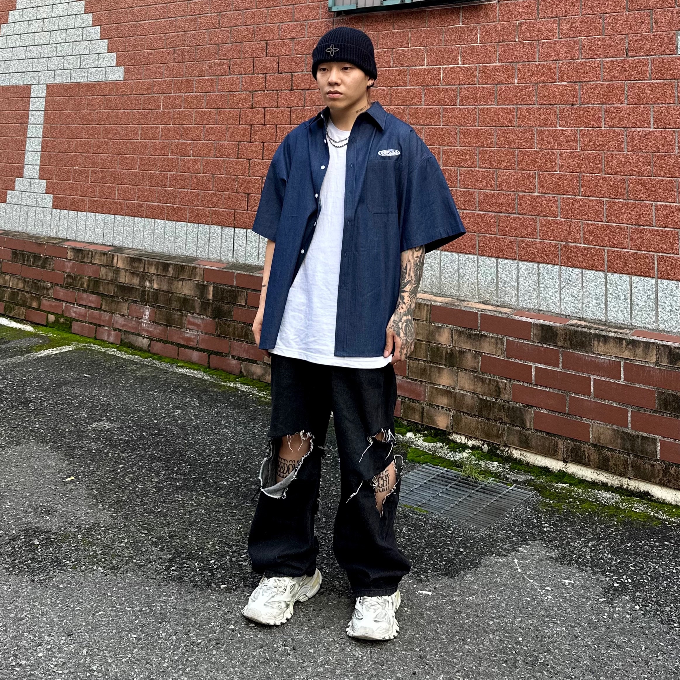 Balenciaga Track.2 Sneakers White 착용 스타일 - 4