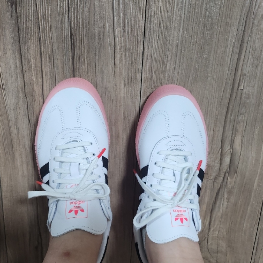 (W) Adidas Sambarose White Pink 착용 스타일