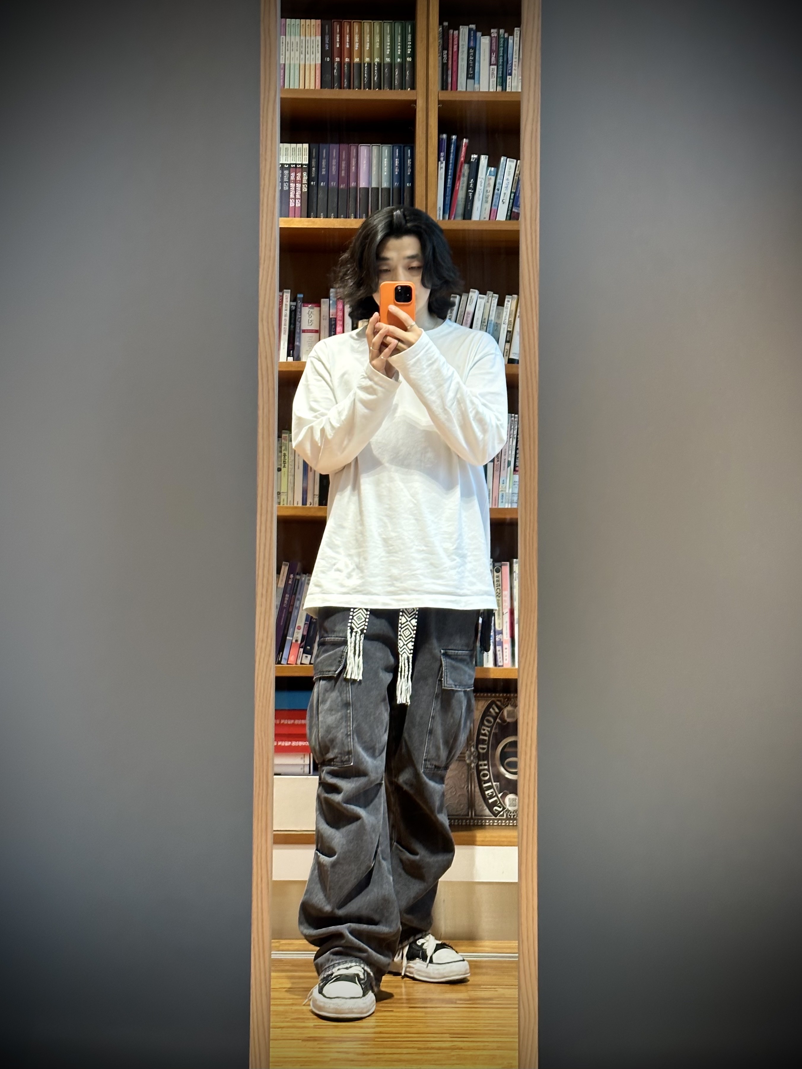Maison Mihara Yasuhiro Peterson OG Sole Canvas Low Sneakers Black, Human Made Military Card Case Black 착용 스타일 - 4