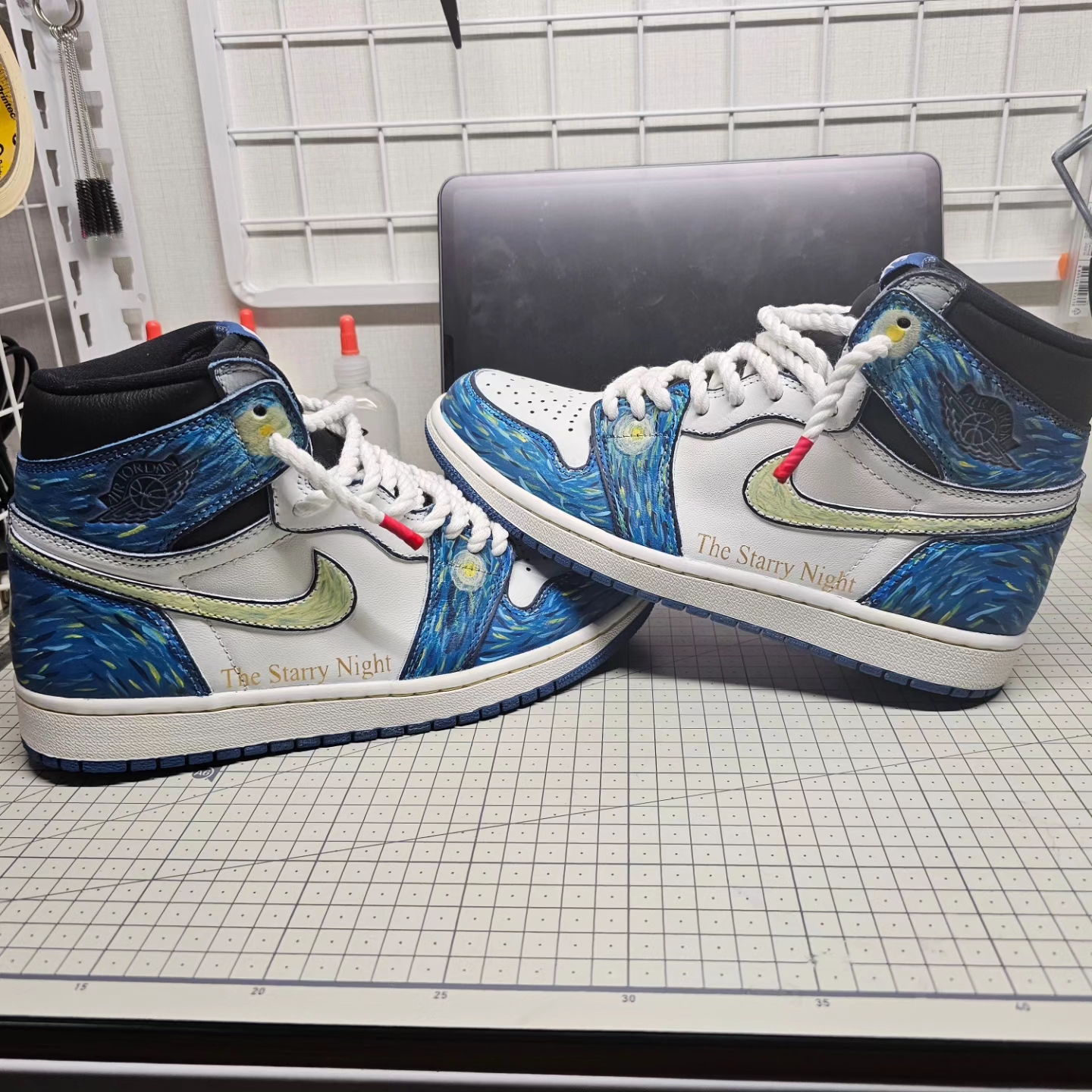 Jordan 1 Retro High OG Dark Marina Blue 착용 스타일 - 2