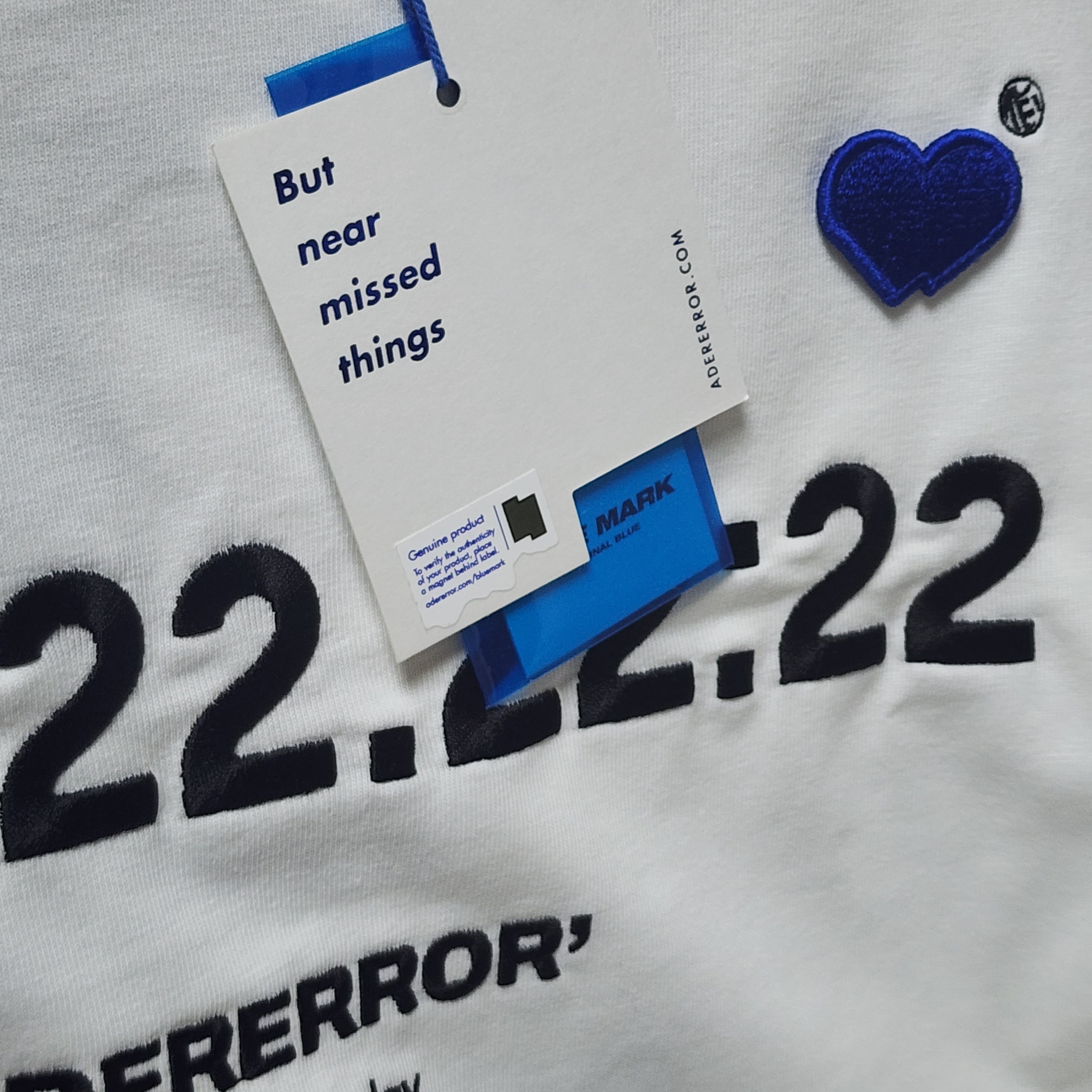 Ader Error Two's Day T-Shirt White 착용 스타일