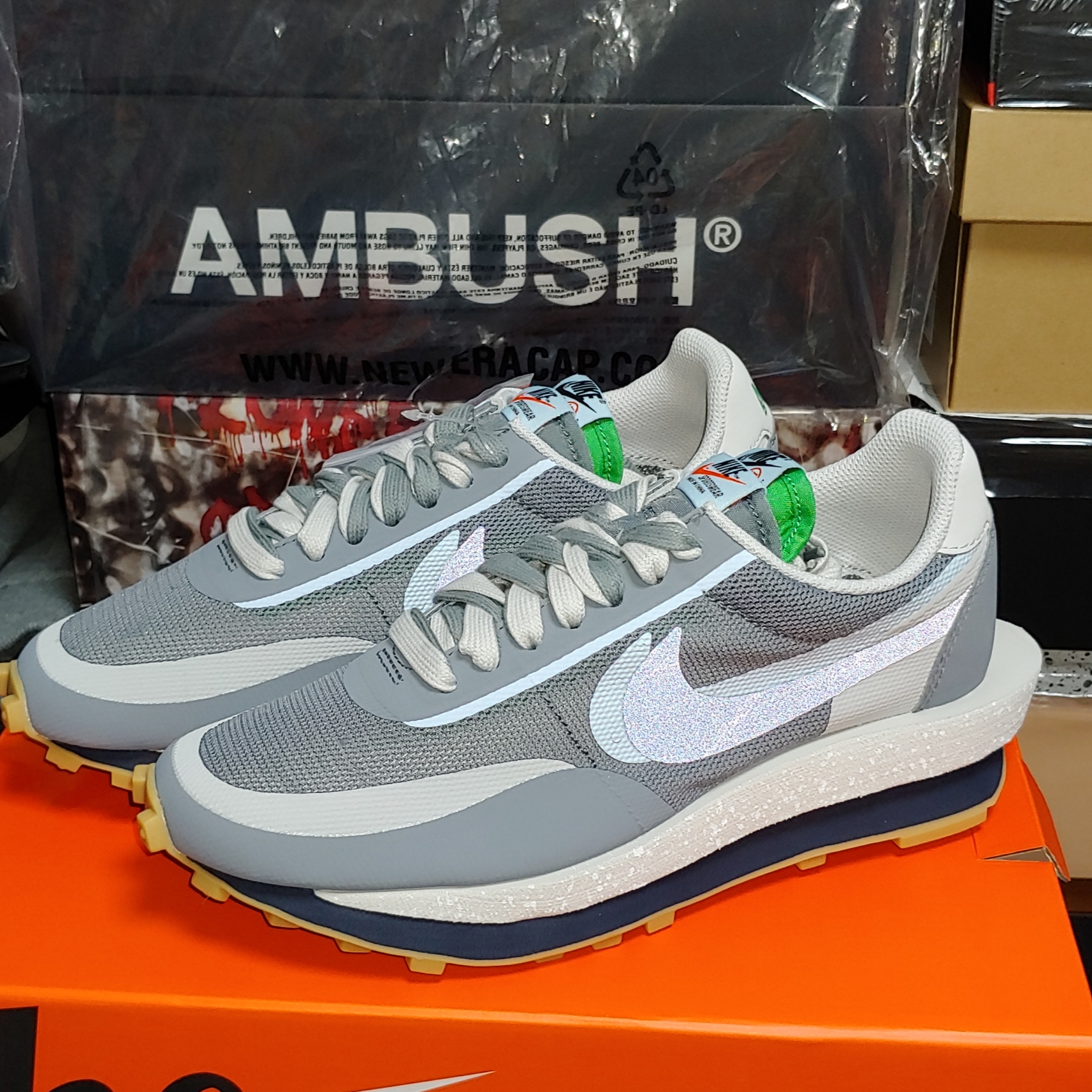 Nike x Sacai x Clot LDWaffle Cool Grey 착용 스타일 - 2