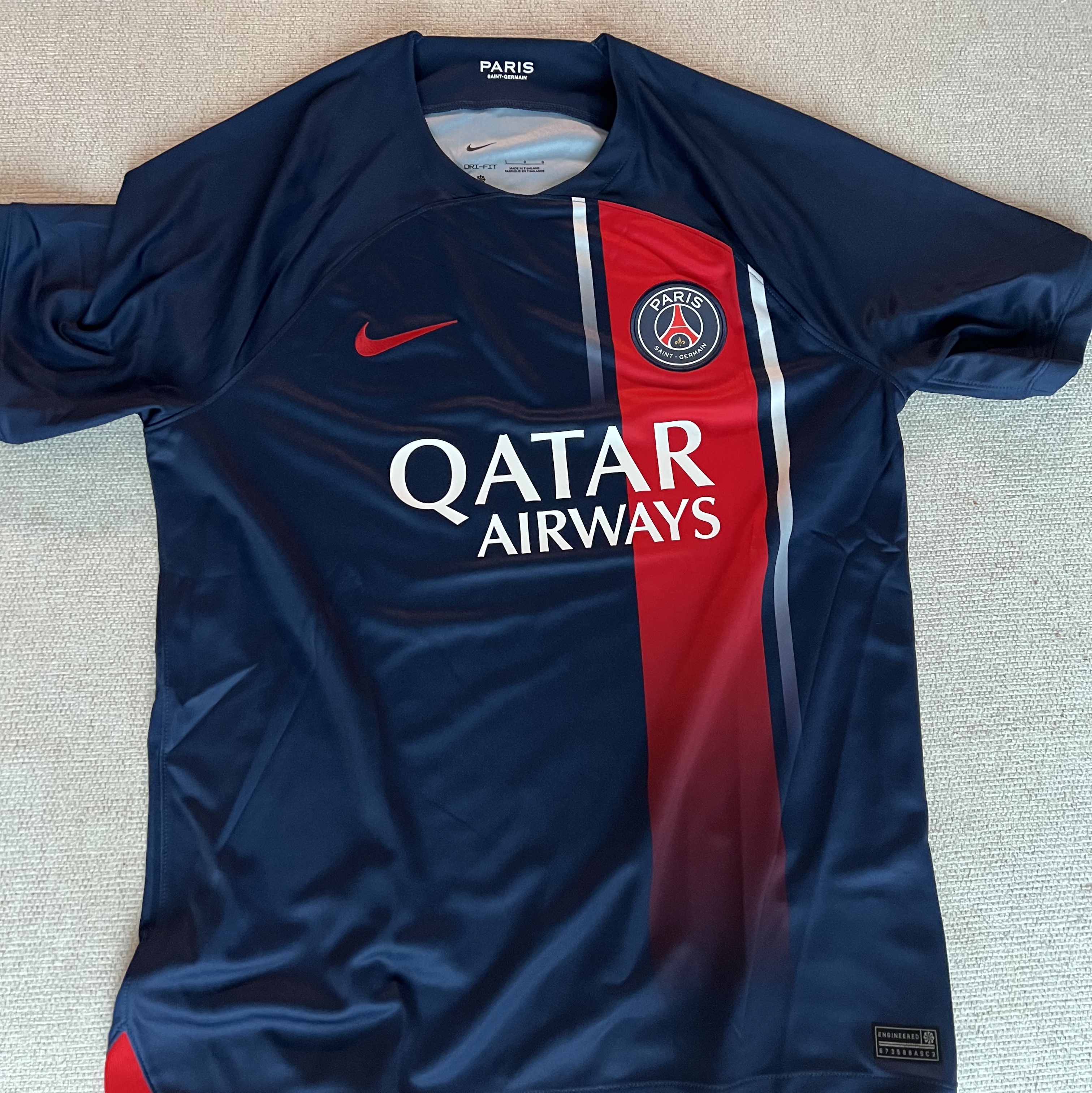 Nike Paris Saint-Germain 2023/24 Dri-Fit Stadium Home Jersey Midnight Navy (Non Marking Ver.) 착용 스타일