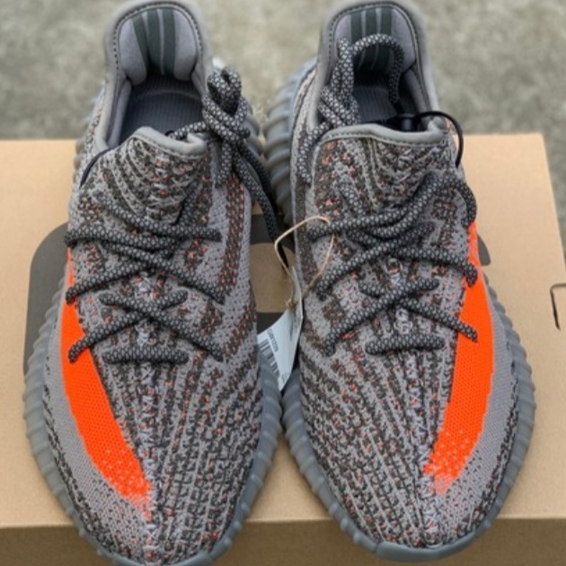 Adidas Yeezy Boost 350 V2 Beluga - Reflective 착용 스타일