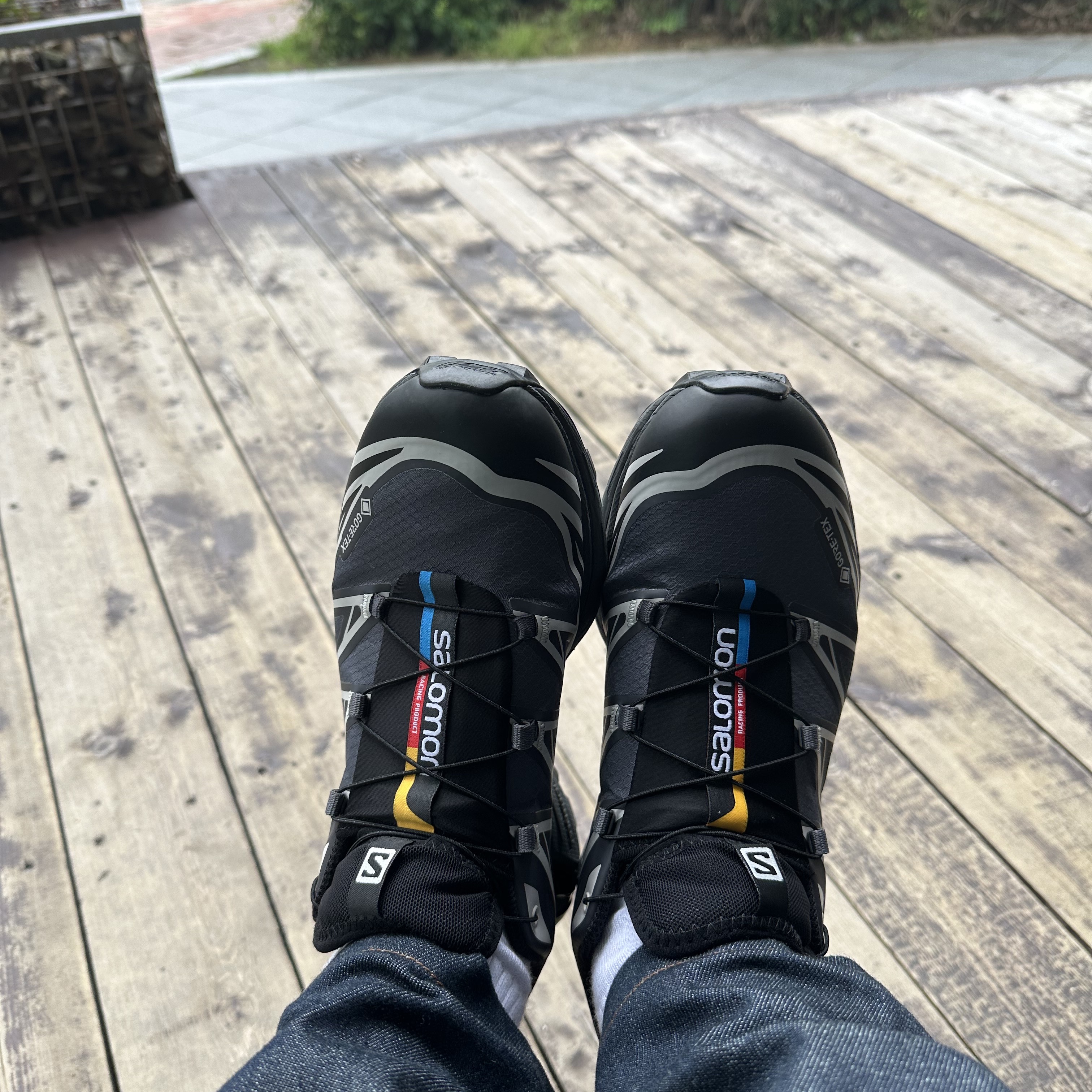 Salomon XT-6 Gore-Tex Black Ebony 착용 스타일