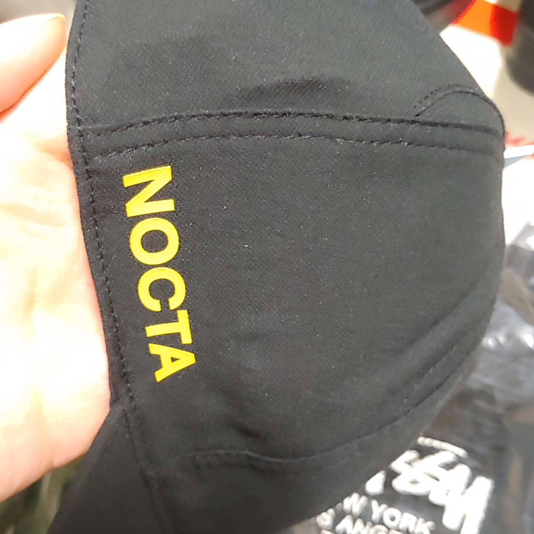 Nike x Drake Nocta Essential Cap Black, Nike x Stussy Big Swoosh LS T-Shirt Green - Asia 착용 스타일 - 2