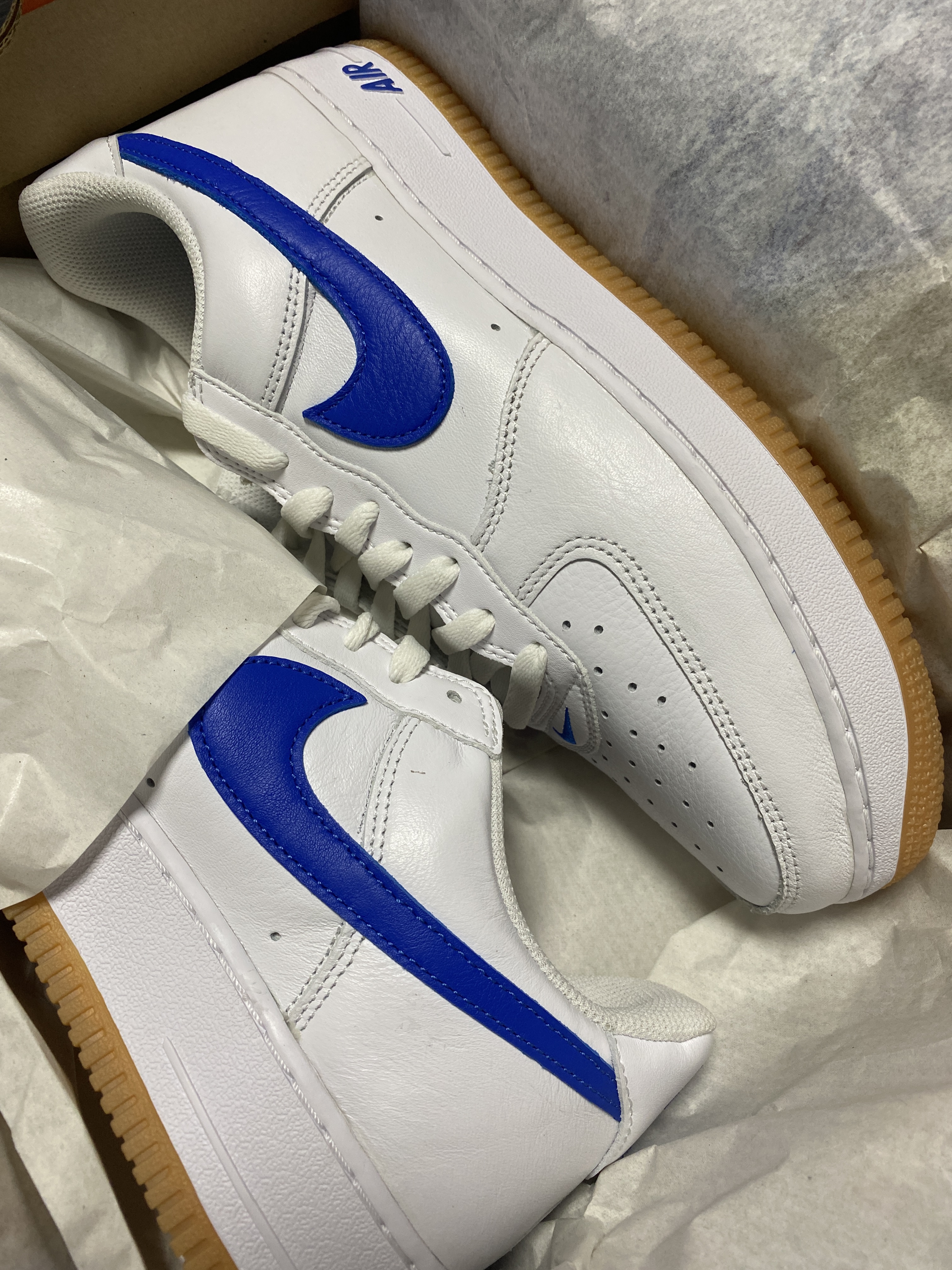 Nike Air Force 1 Low Retro Color of the Month Varsity Royal 착용 스타일