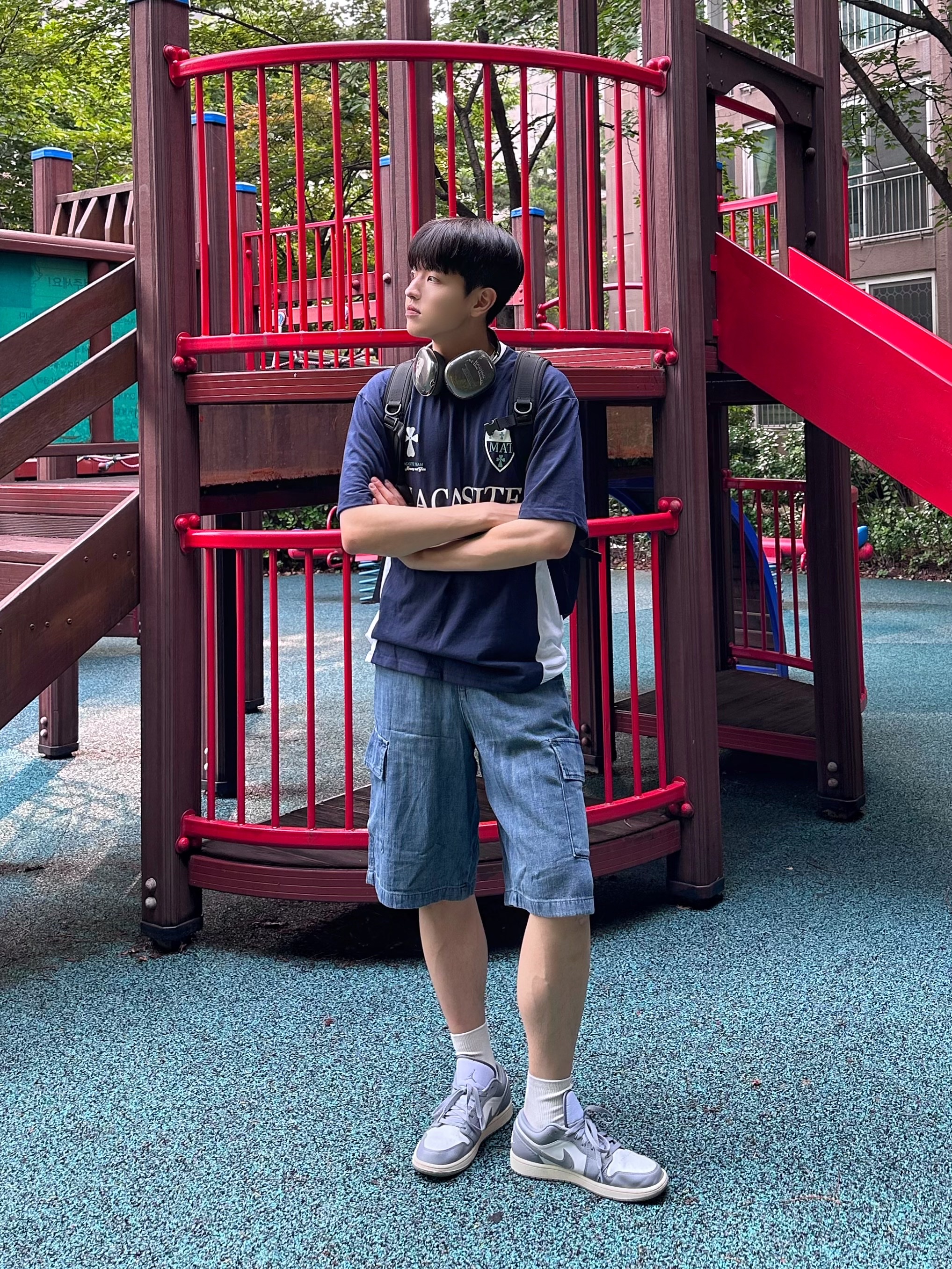 Apple AirPods Max Lightning Space Gray (Korean Ver.), Jordan 1 Low Stealth and White 착용 스타일 - 1