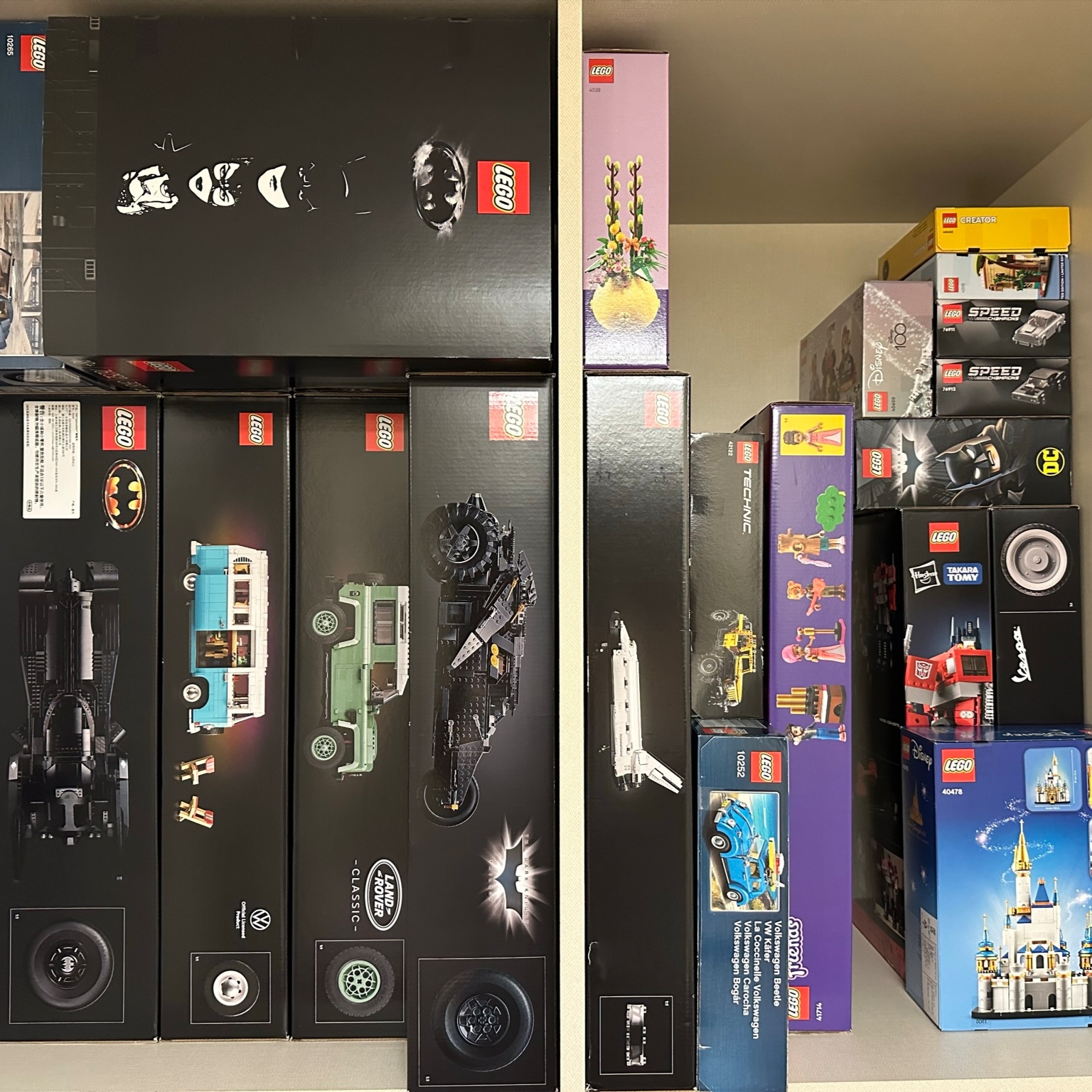 Lego DC Comics Batman 1989 Batmobile, Lego Volkswagen T2 Camper Van 착용 스타일