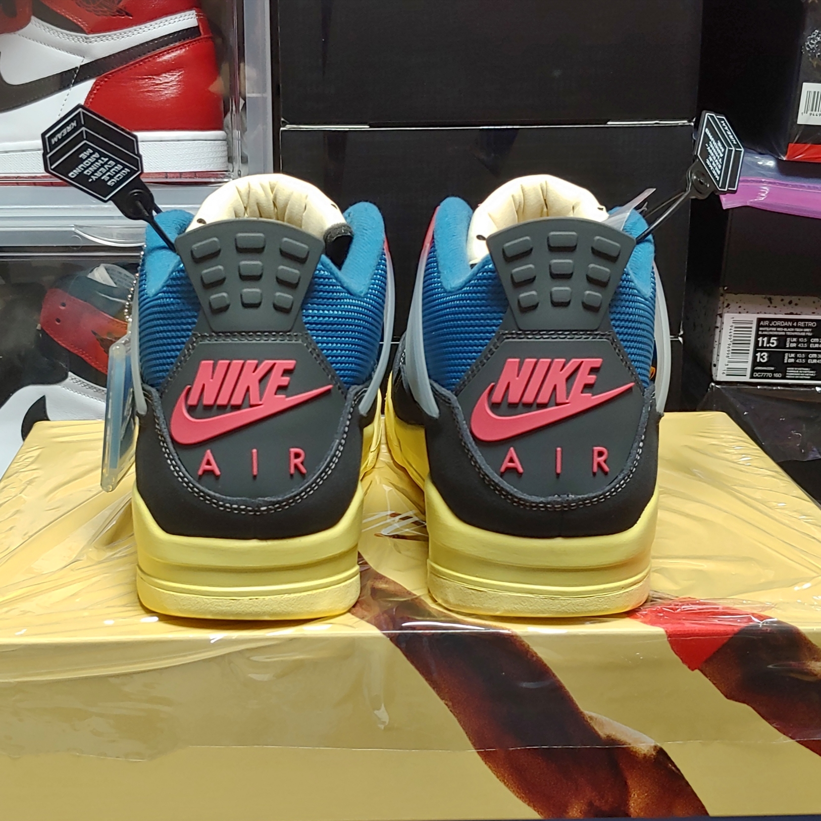 Jordan 4 x Union Retro Off Noir, Jordan 1 Retro High OG Chicago 2015 착용 스타일 - 4