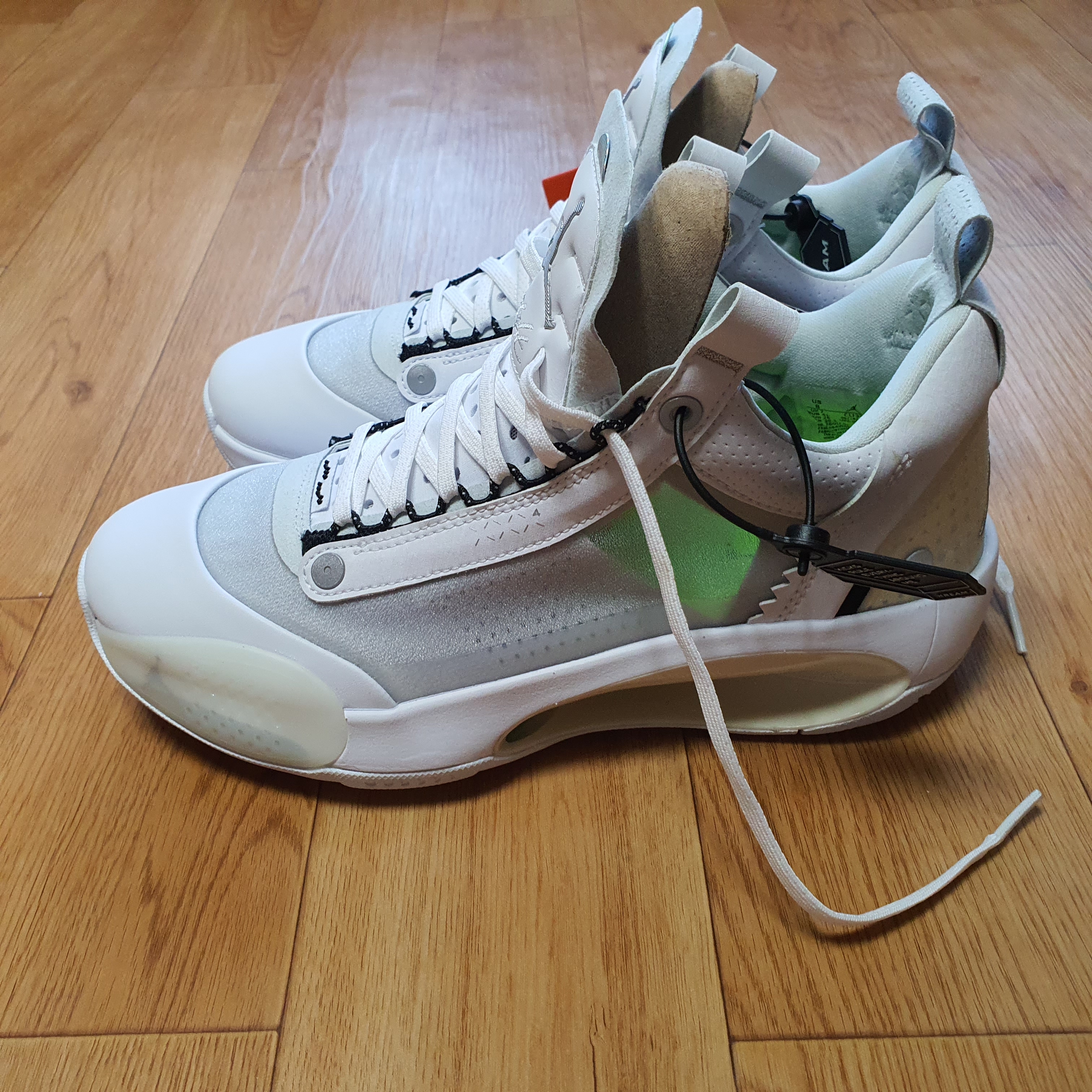 Jordan XXXIV Low PF Pure Money 착용 스타일