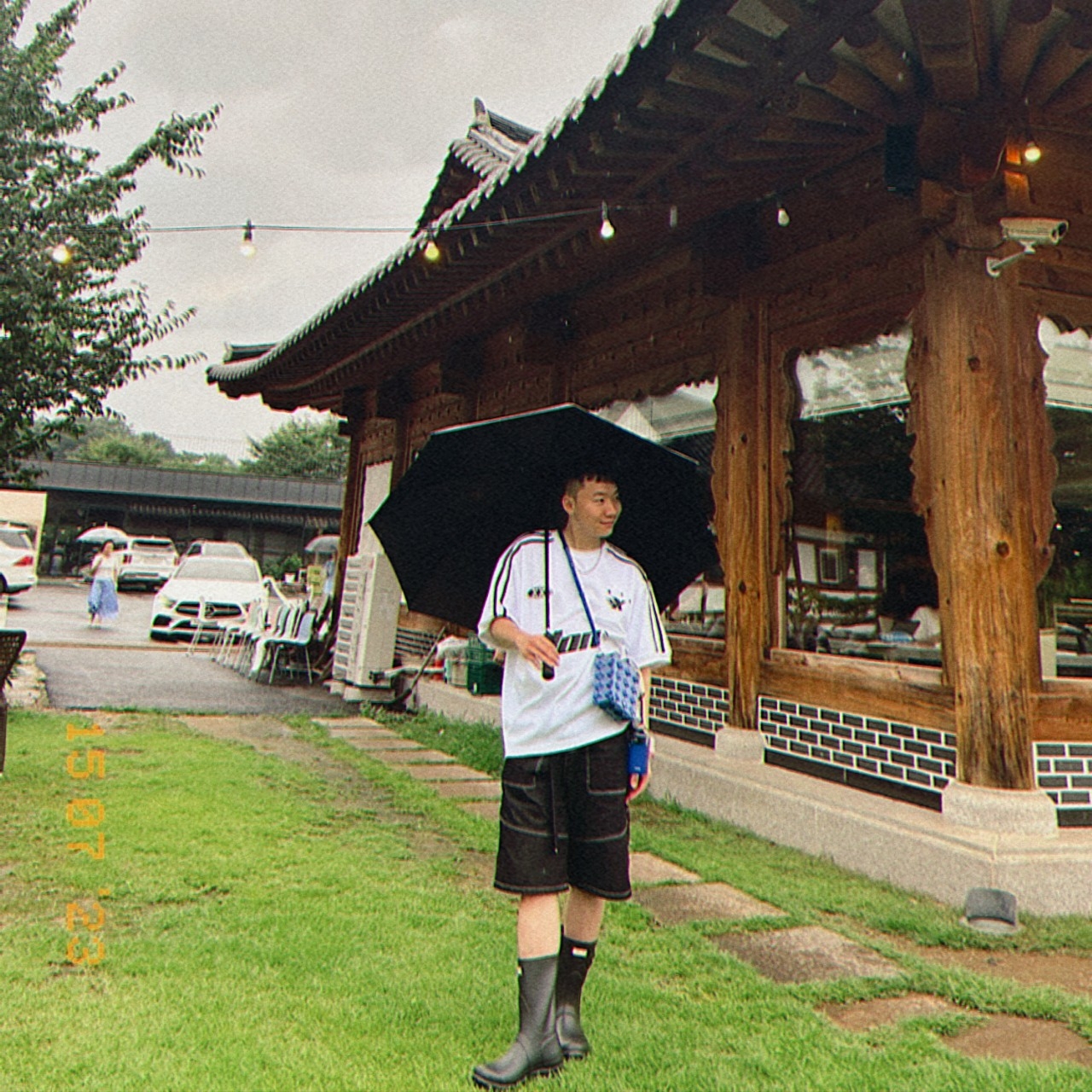 (W) Hunter Original Short Rain Boots Black, Ader Error Small Tenit Shopper Bag Z-Blue 착용 스타일