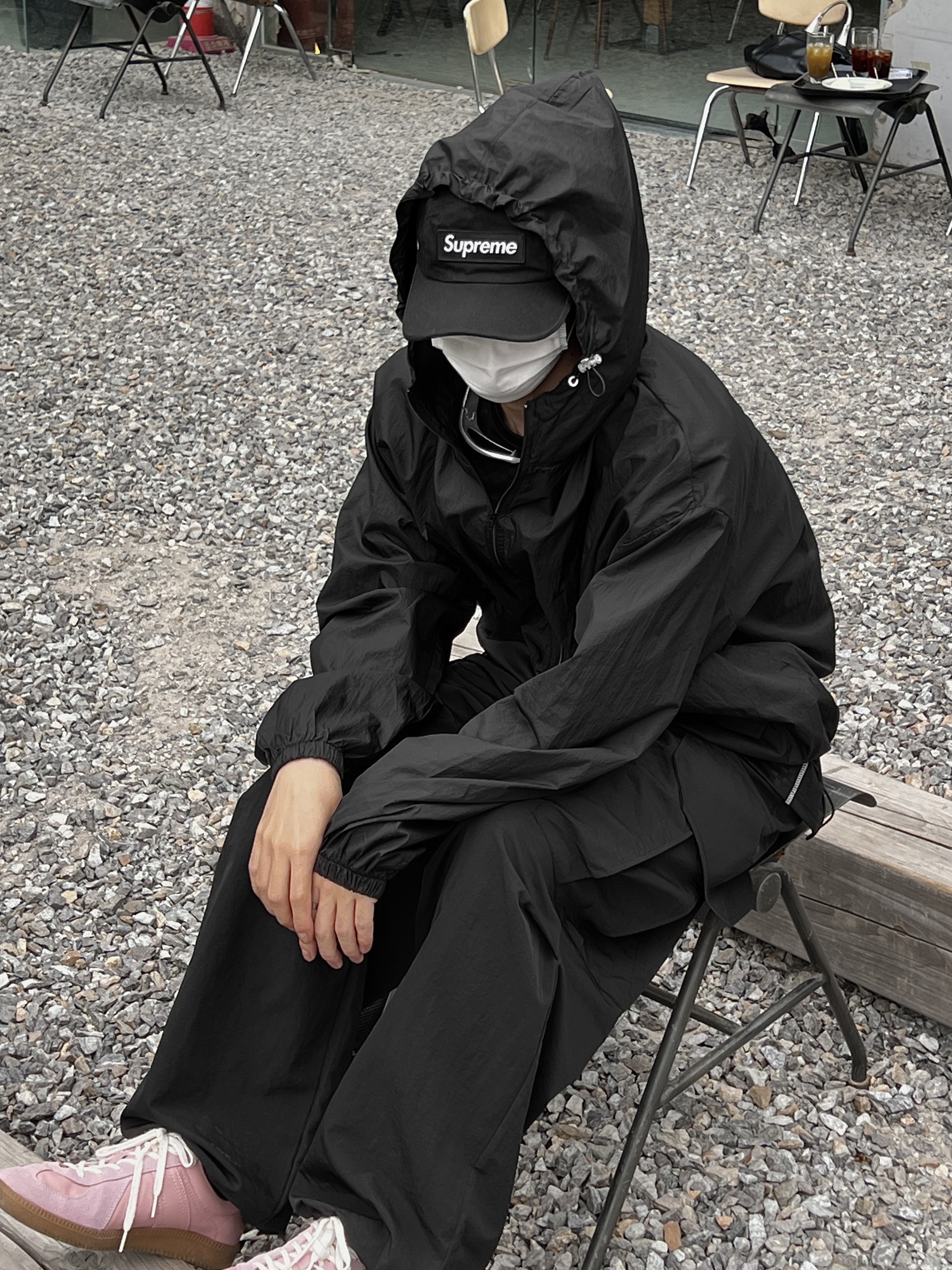 Supreme Military Camp Cap Black - 22SS 착용 스타일 - 1