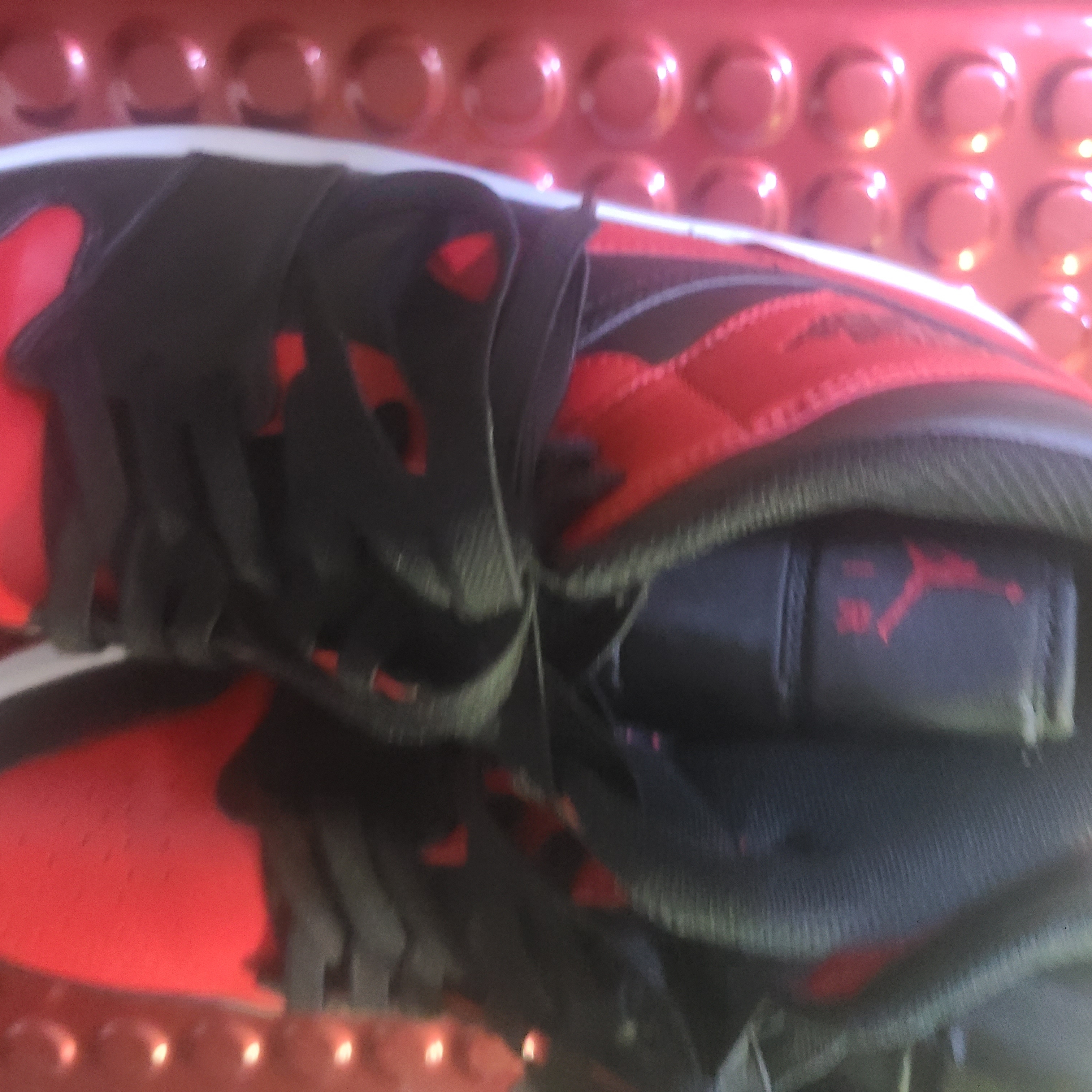Jordan 1 Mid Bred Banned 2020 착용 스타일