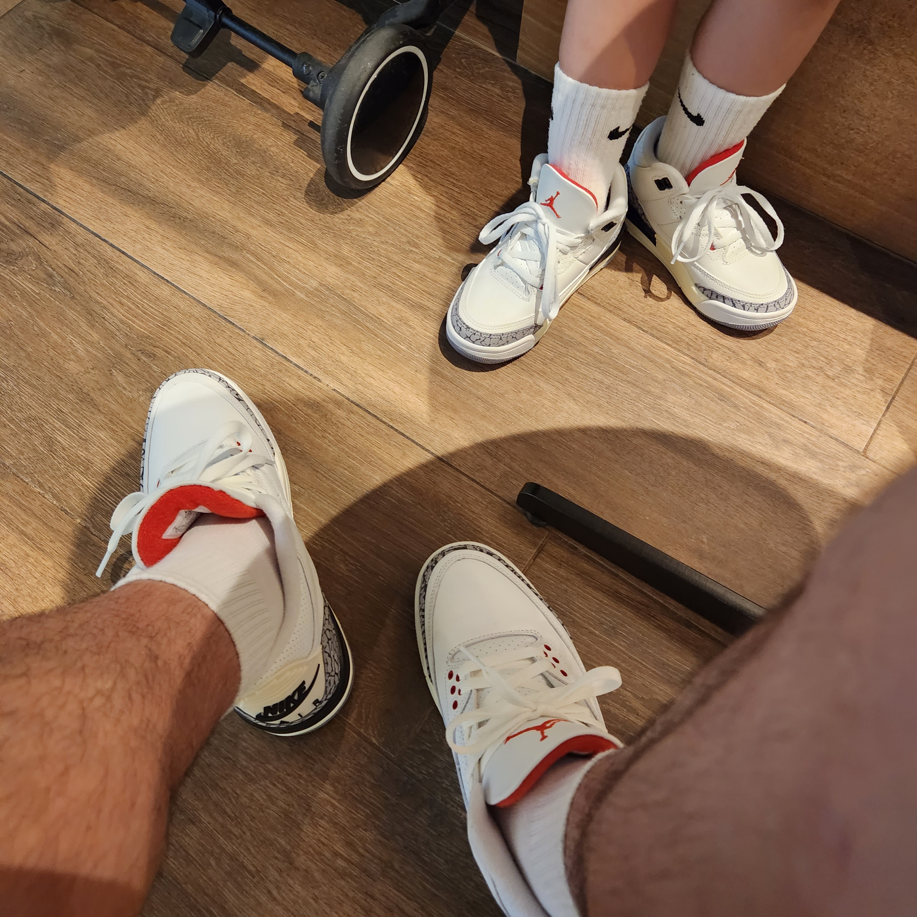 Jordan 3 Retro White Cement Reimagined, (PS) Jordan 3 Retro White Cement Reimagined 착용 스타일
