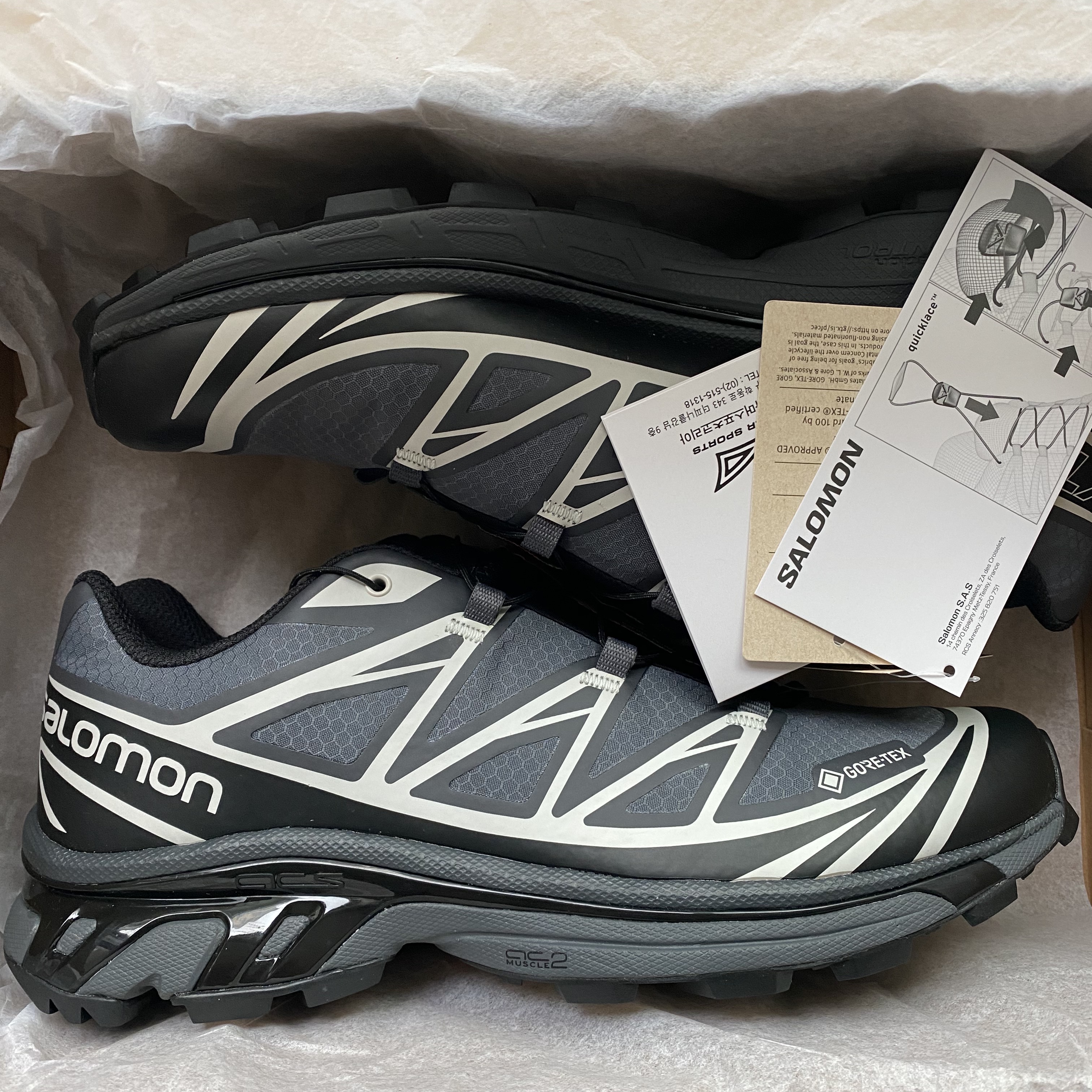 Salomon XT-6 Gore-Tex Black Ebony 착용 스타일