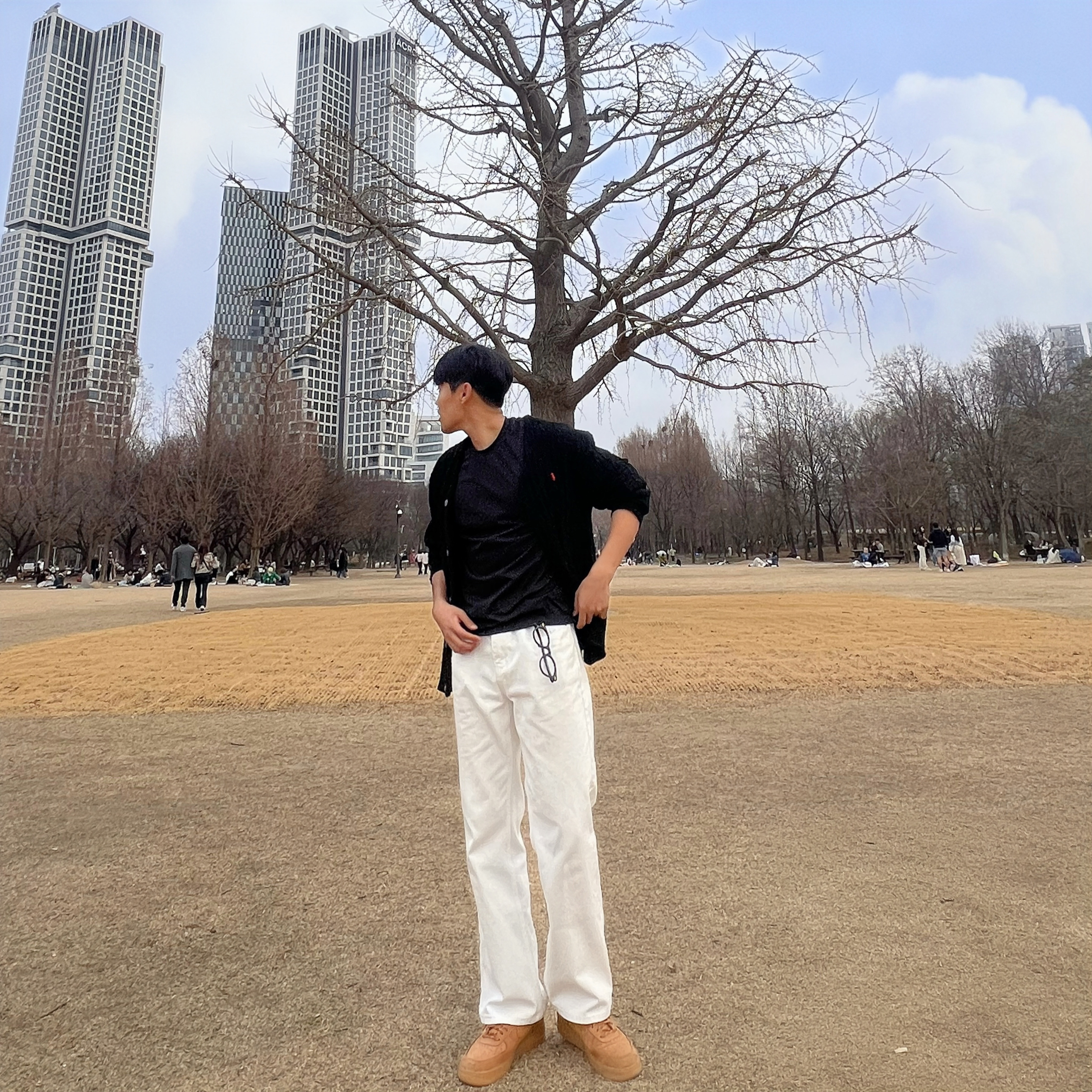 Nike Air Force 1 '07 WB Flax 착용 스타일 - 1
