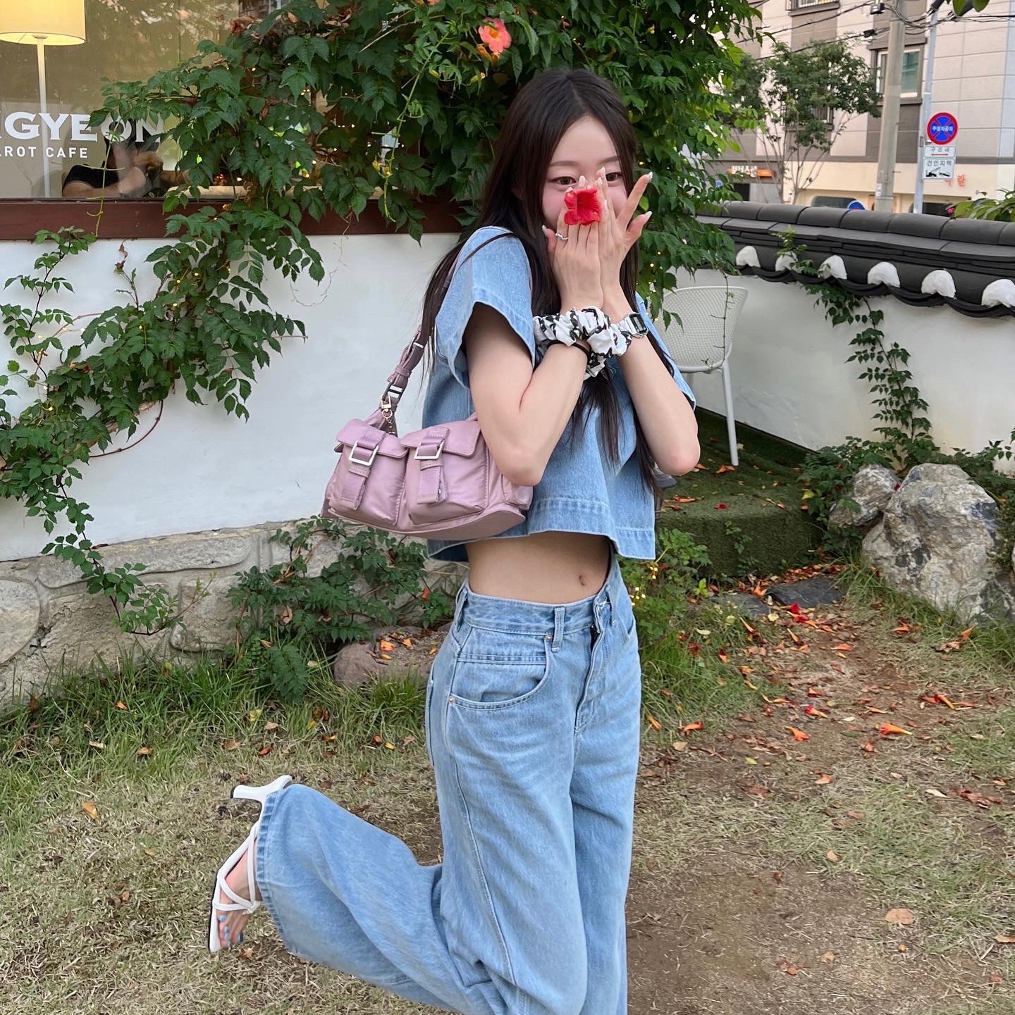 Zara Pocket Shoulder Bag Mauve Violet, Casio A-159WA-N1 착용 스타일