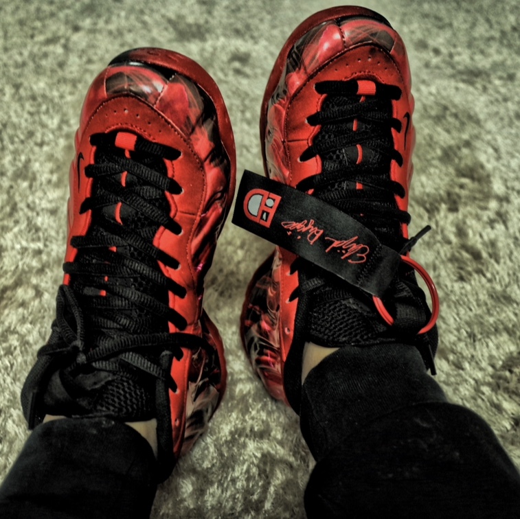 Nike Air Foamposite One Metallic Red 착용 스타일