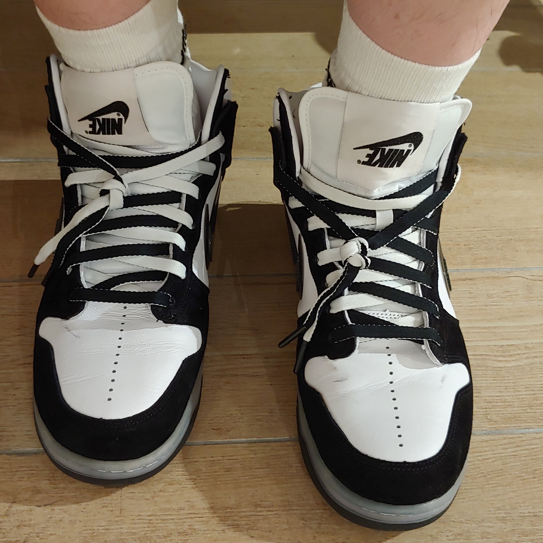 Nike x Slam Jam Dunk High SP Clear Black 착용 스타일 - 3