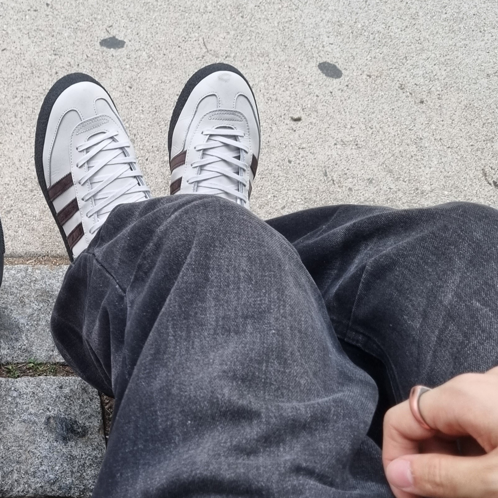 Adidas Spezial Lothertex Missto Dark Brown 착용 스타일 - 1