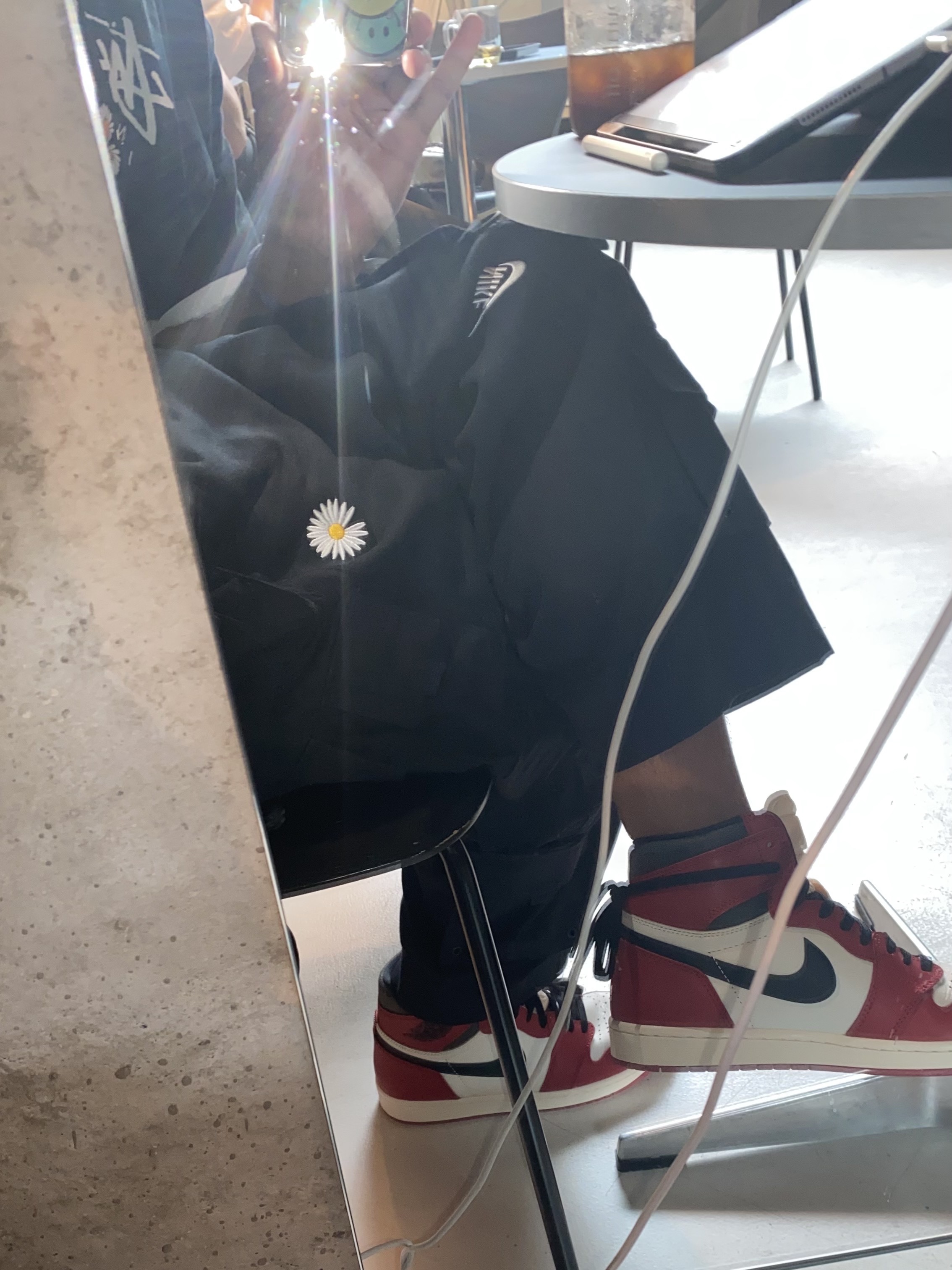 Nike x Peaceminusone Wide Pants Black (DR0096-010), Jordan 1 Retro High OG Chicago 2022 착용 스타일