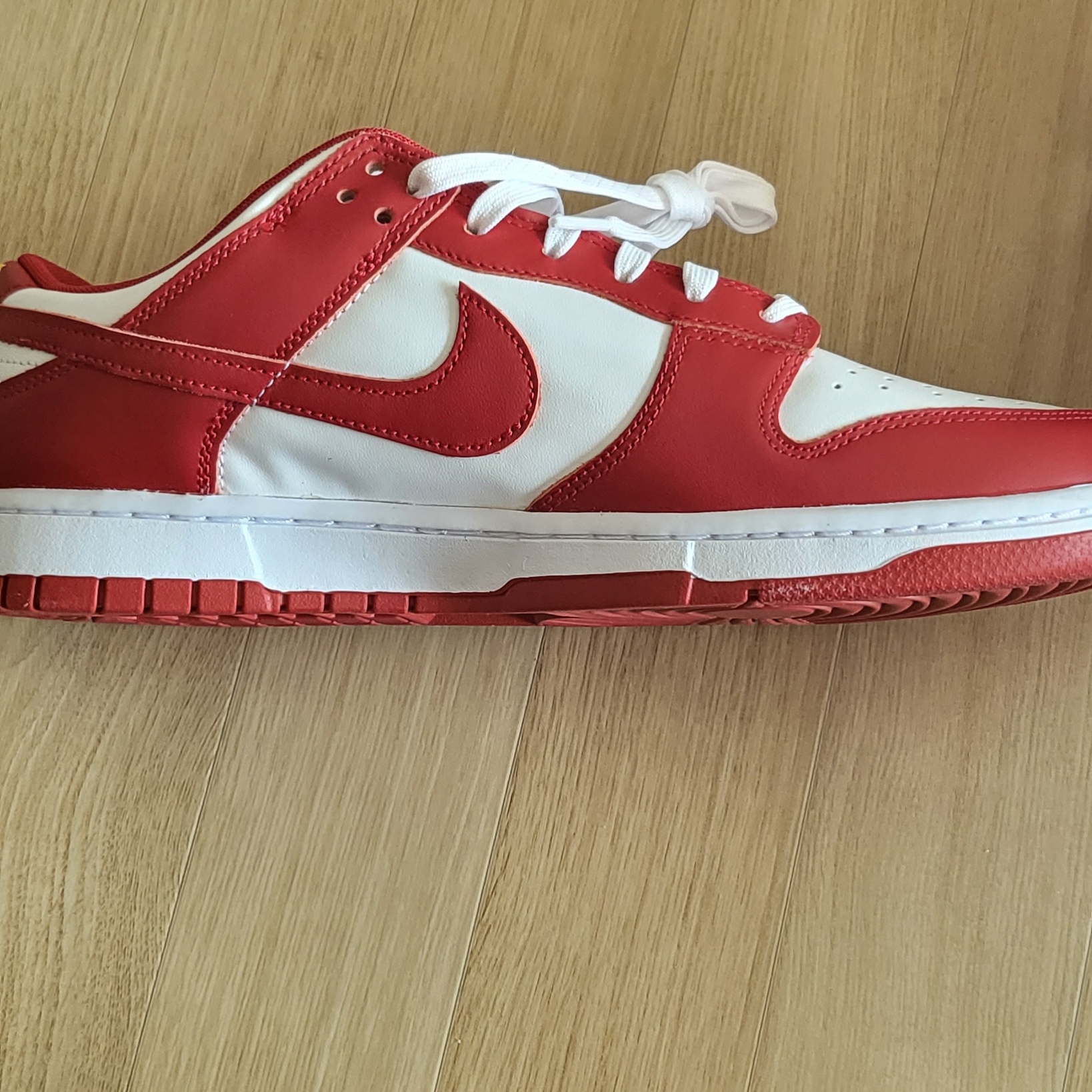 Nike Dunk Low Retro Gym Red 착용 스타일