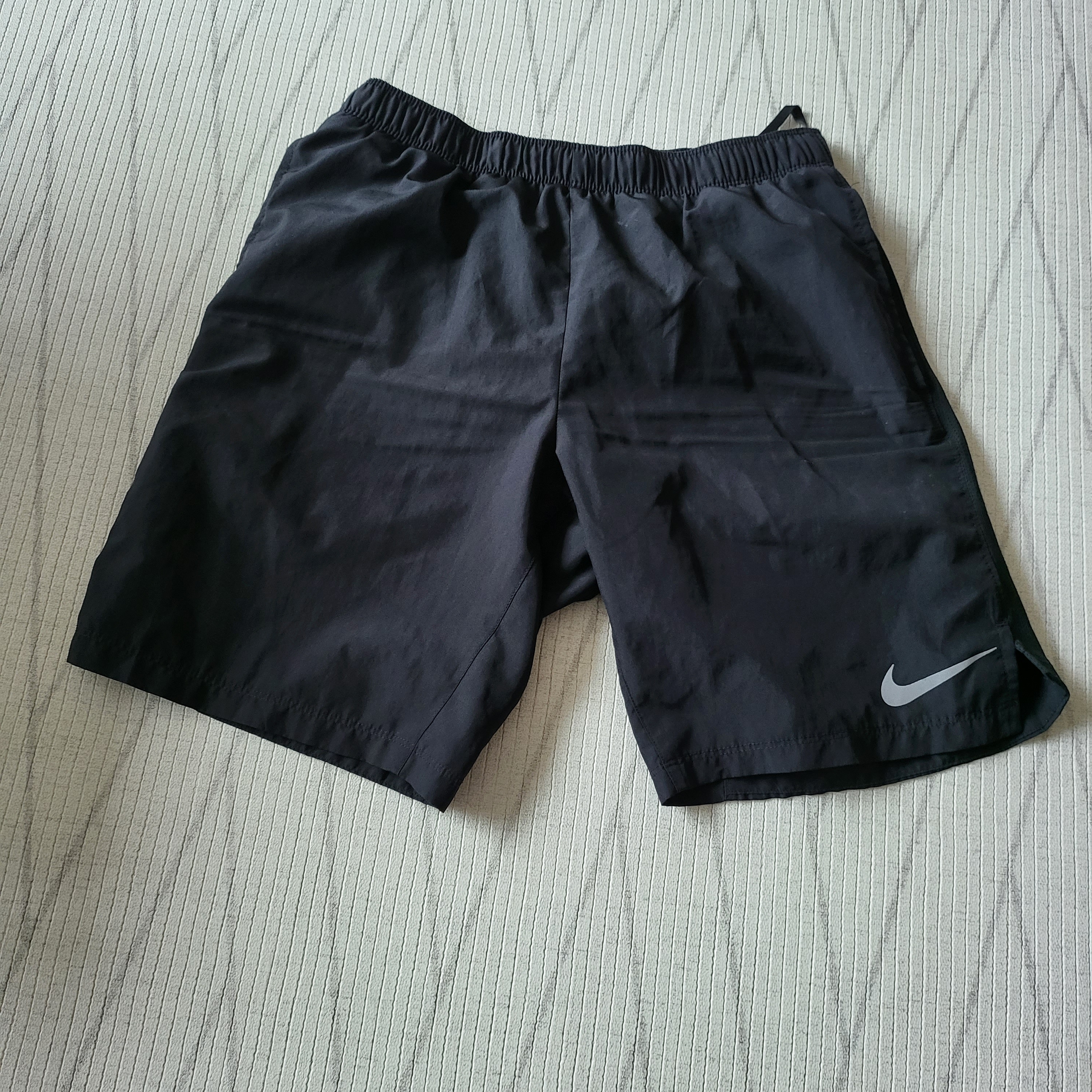 Nike Challenger Dri-Fit Brief Lined 7 Inch Running Shorts Black - Asia 착용 스타일