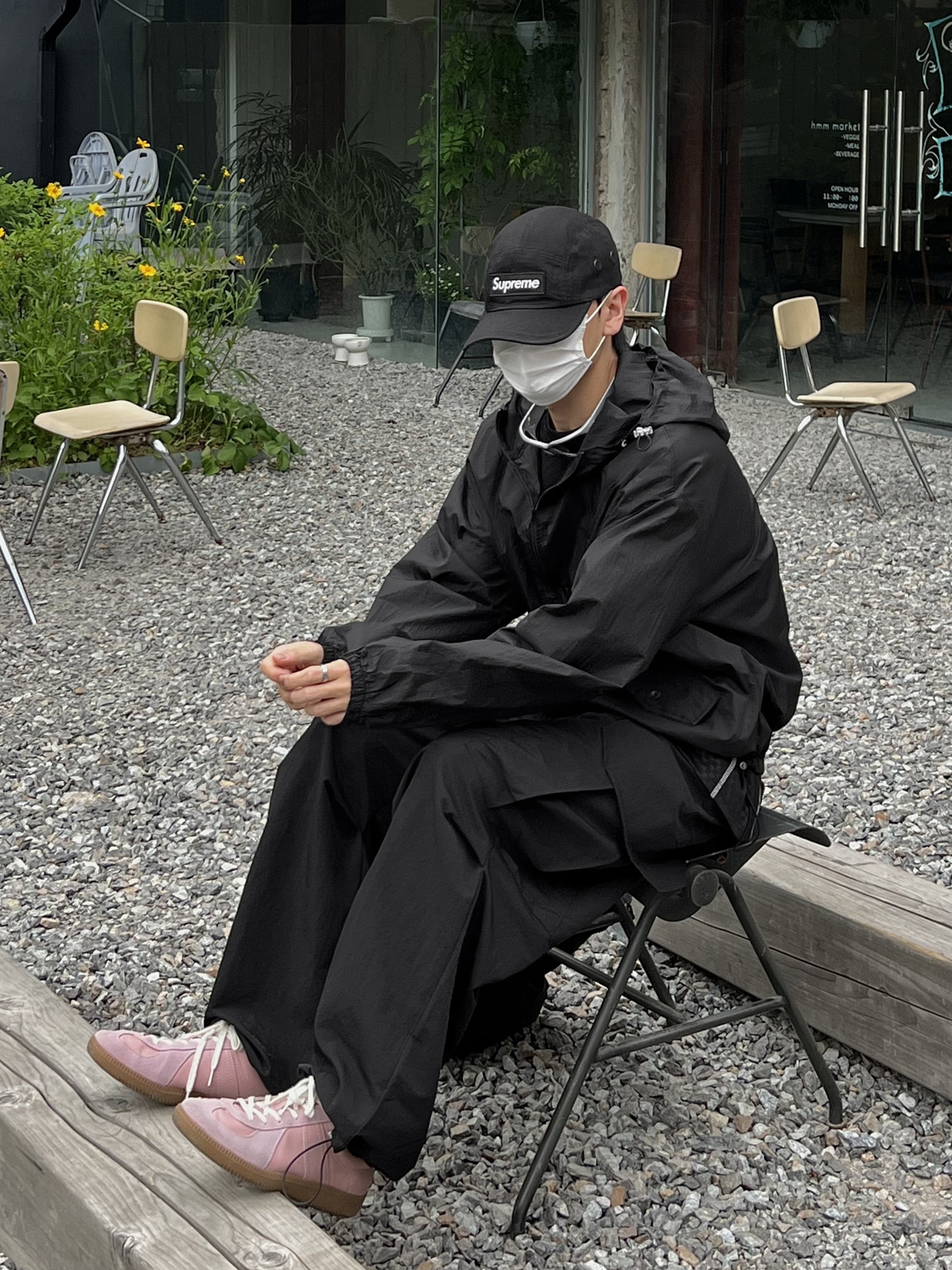 Supreme Military Camp Cap Black - 22SS 착용 스타일 - 3