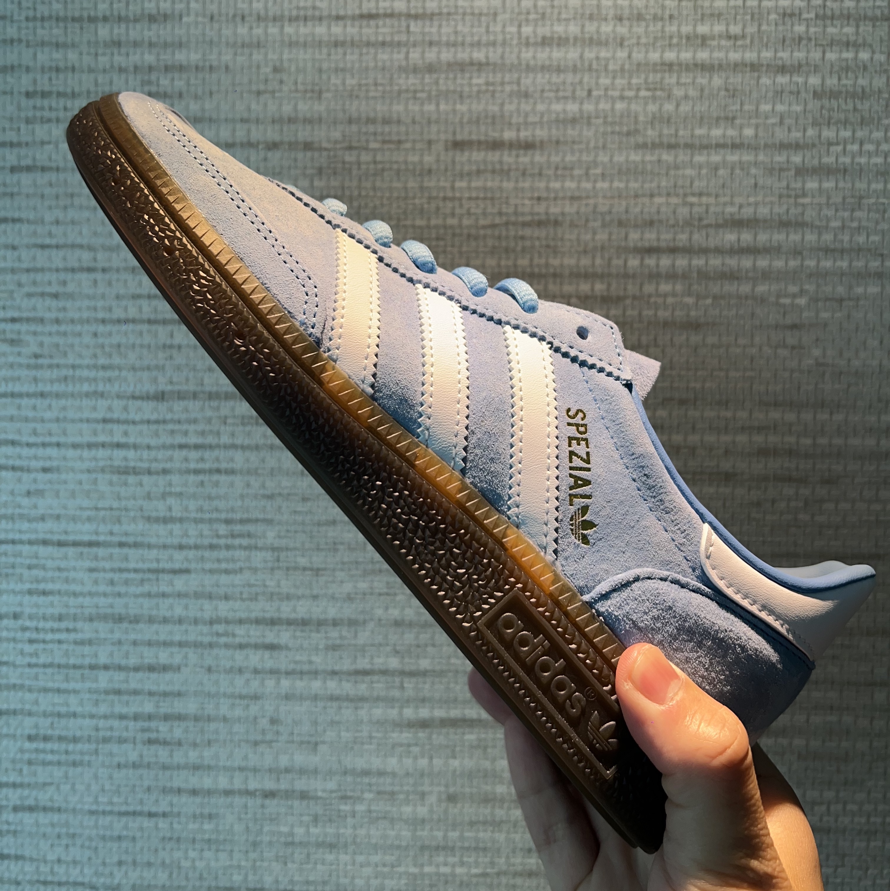 Adidas Spezial Handball Light Blue 착용 스타일