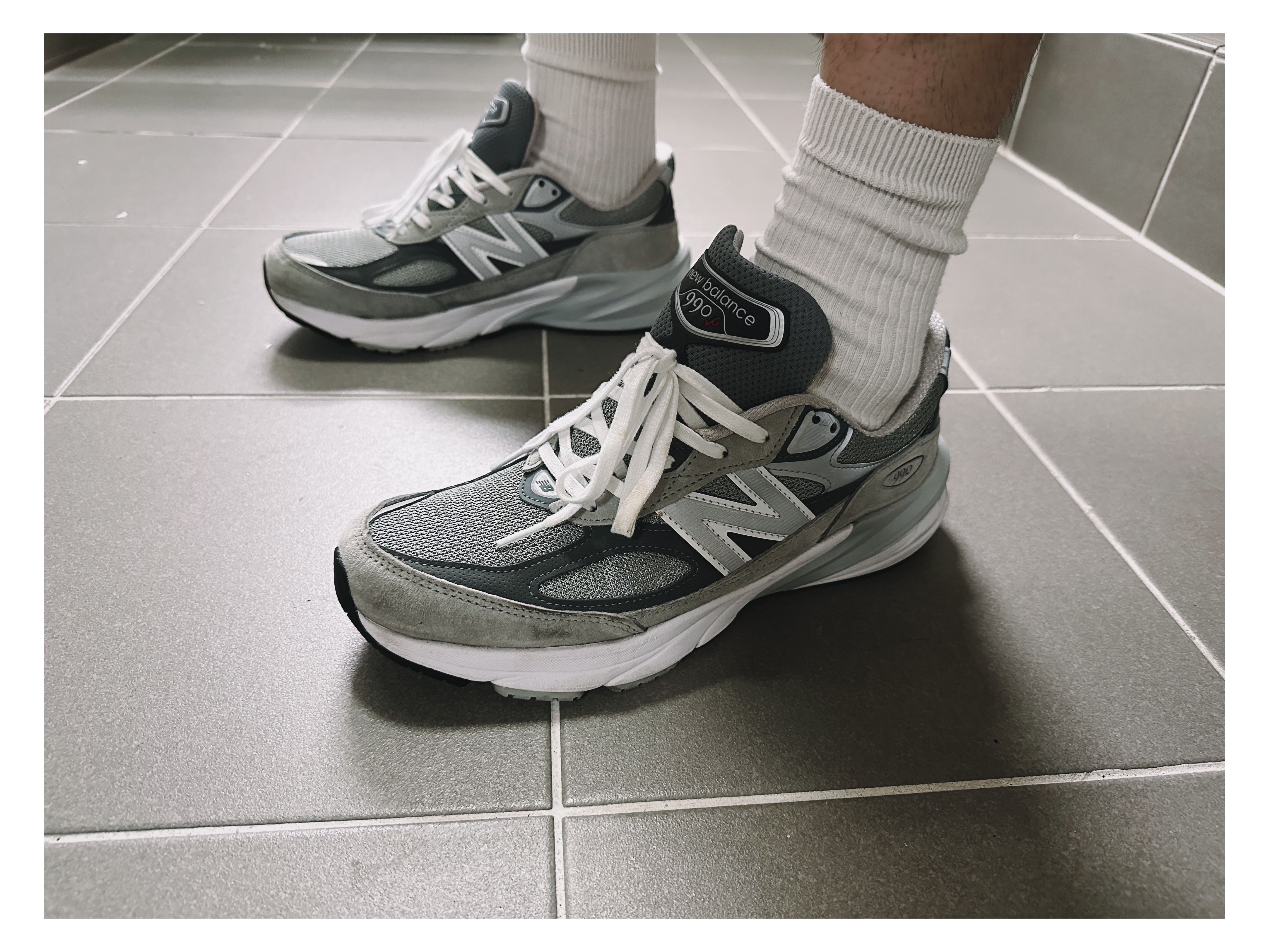 New Balance 990v6 Made in USA Grey - D Standard 착용 스타일