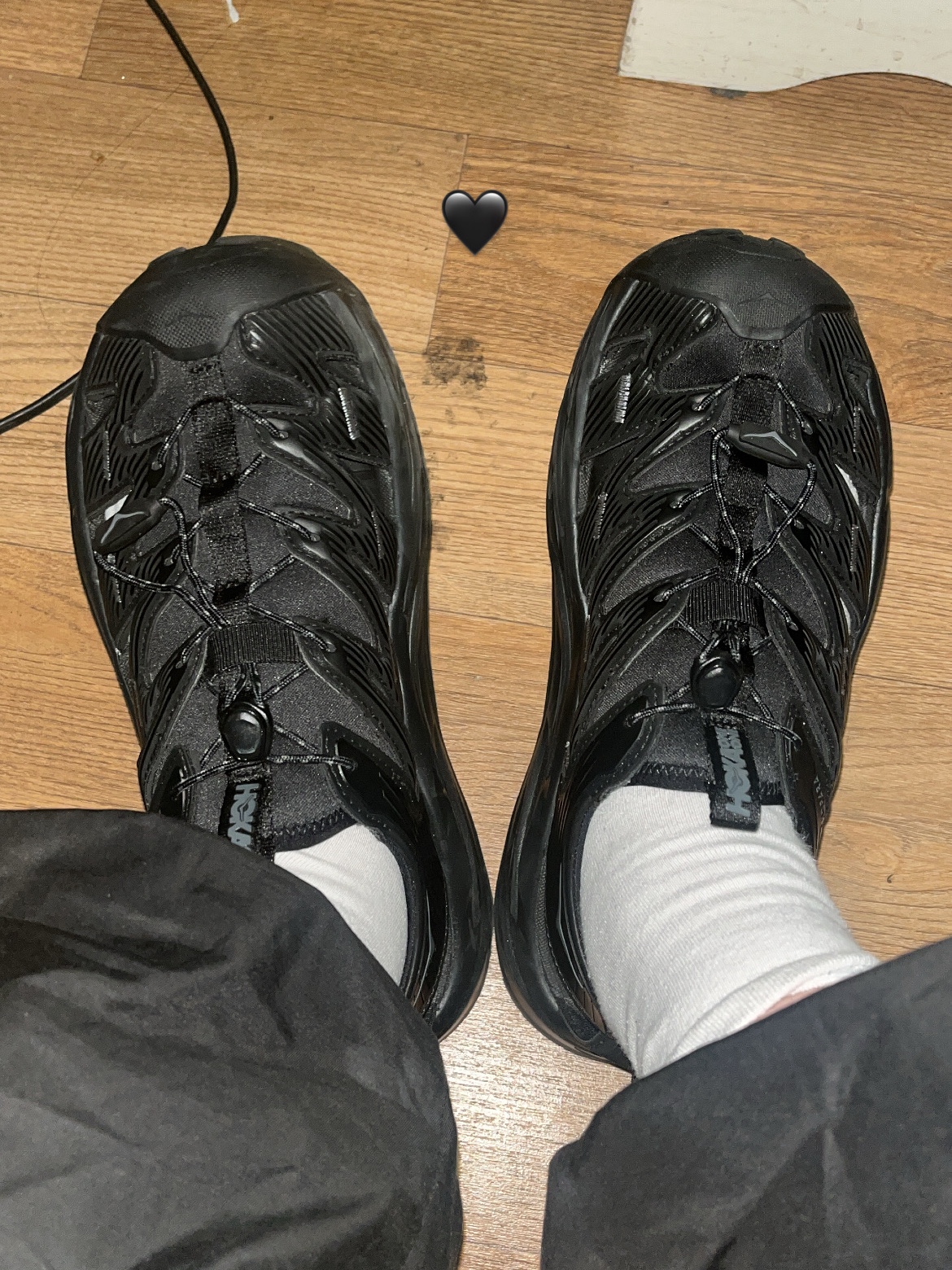 Hoka Hopara Black 착용 스타일 - 1