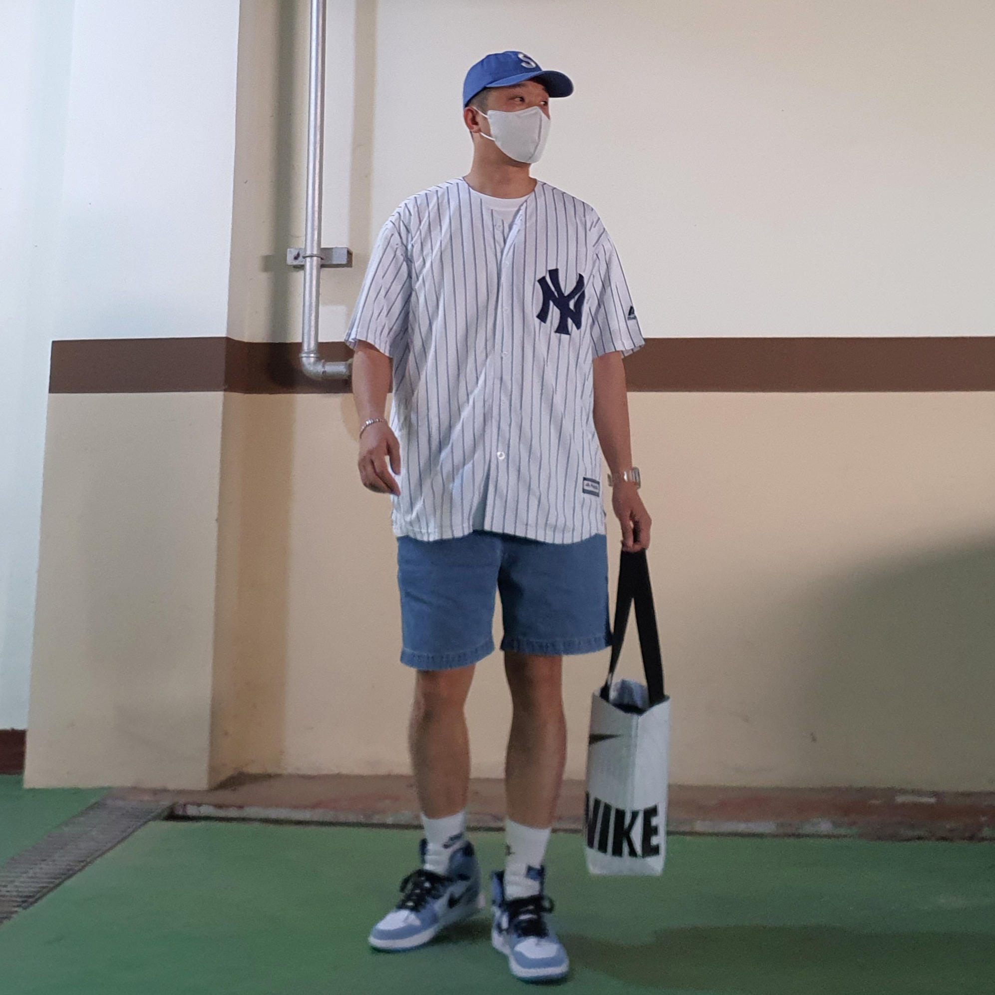 Jordan 1 Retro High OG University Blue, Supreme Pigment Print S Logo 6-Panel Royal - 20SS 착용 스타일