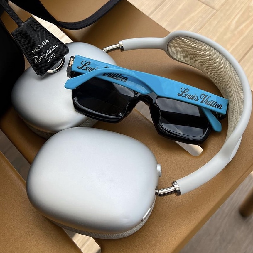 Apple AirPods Max Lightning Silver (Korean Ver.) 착용 스타일